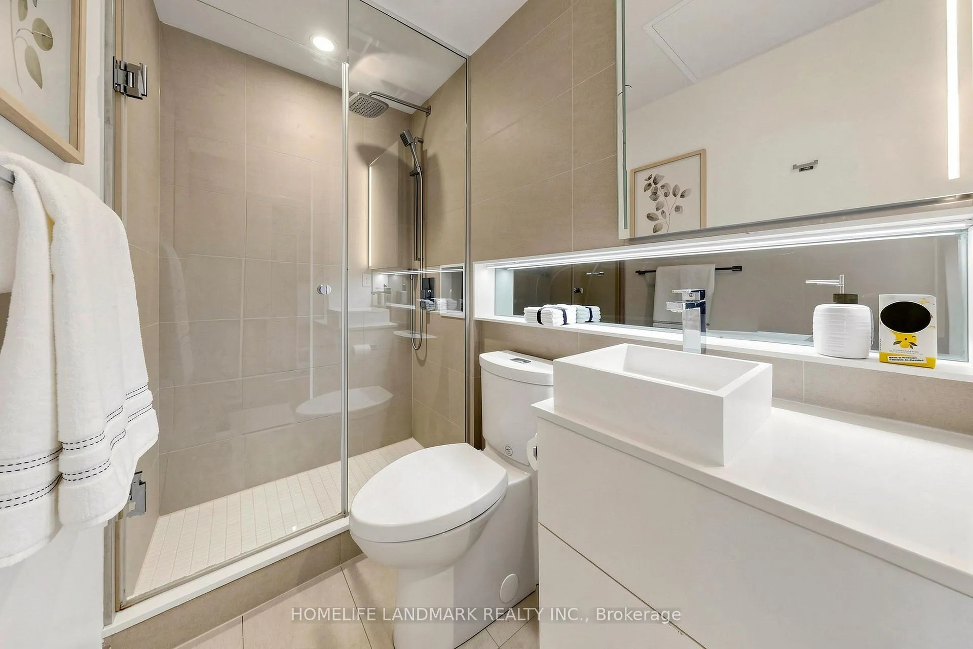 Photo 13 of Unit 1603, 215 Queen Street W, Toronto, Waterfront Communities — HOMEH