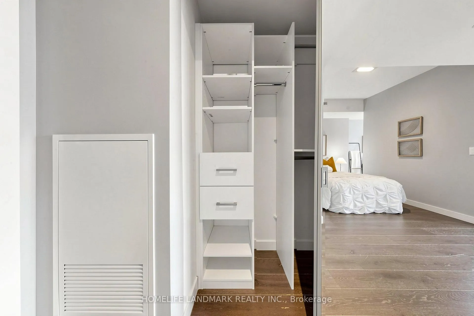 Photo 15 of Unit 1603, 215 Queen Street W, Toronto, Waterfront Communities — HOMEH