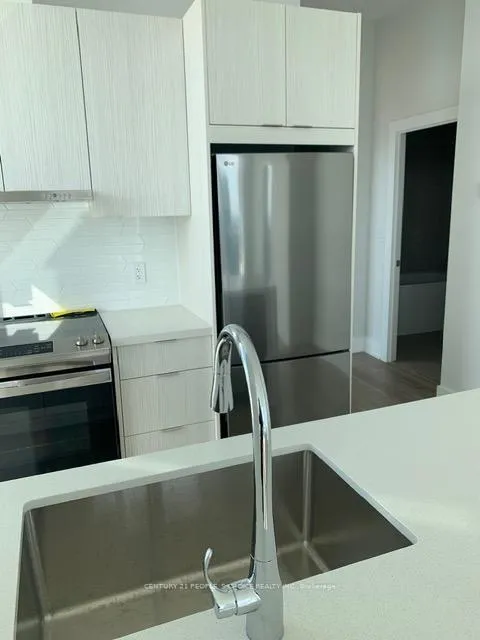Photo 14 of Unit PH 05, 430 Square One Drive, Mississauga, City Centre — HOMEH