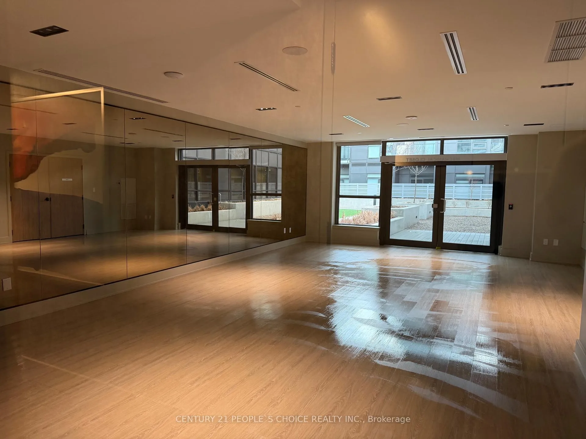 Photo 36 of Unit PH 05, 430 Square One Drive, Mississauga, City Centre — HOMEH