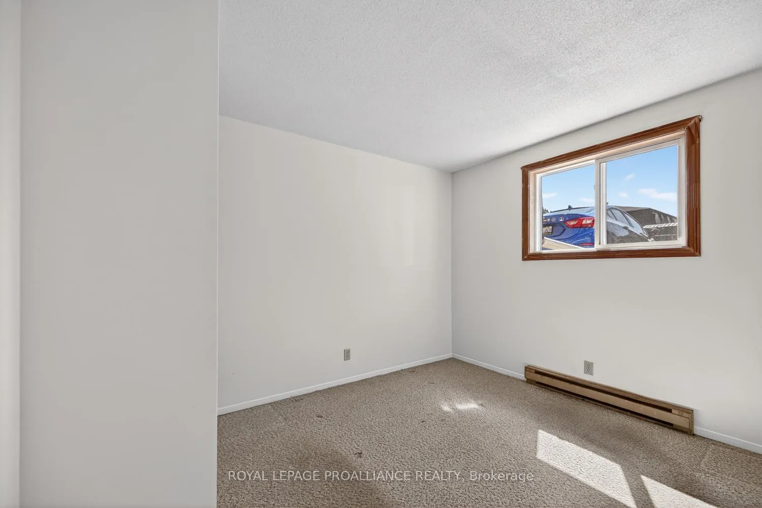 Photo 17 of Unit 2, 825 Macodrum Drive, Brockville — HOMEH