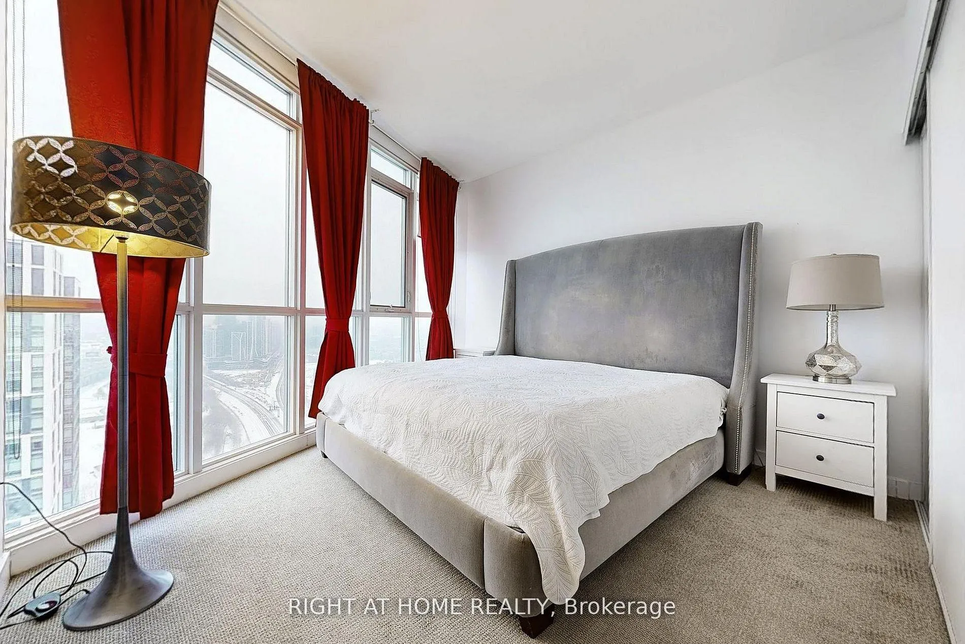 Photo 19 of Unit 4309, 21 Iceboat Terrace, Toronto, Waterfront Communities — HOMEH
