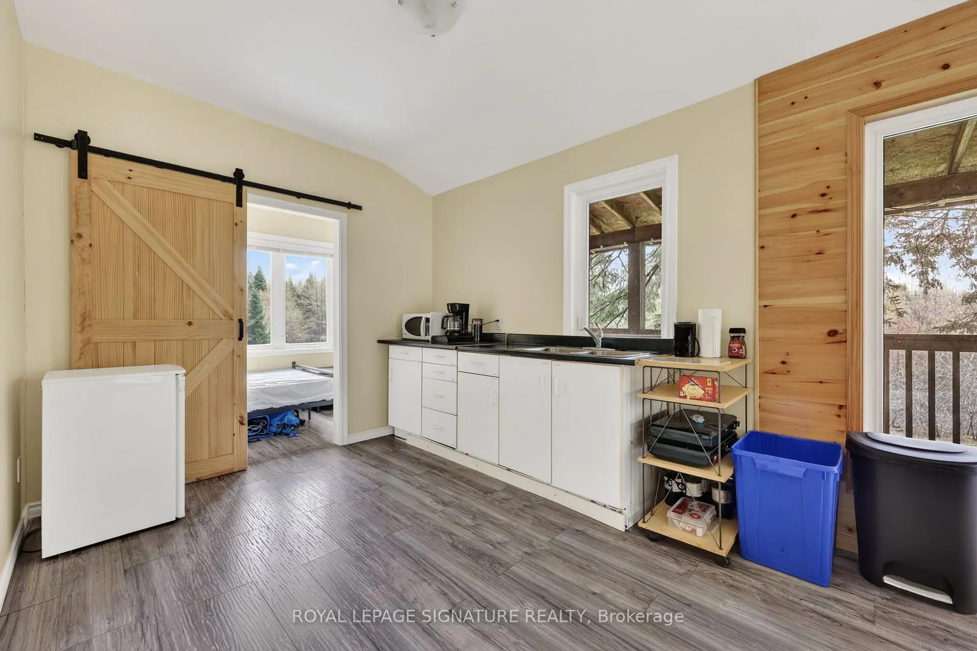 Photo 9 of 1223 Long Lake Road, Perry, Novar — HOMEH