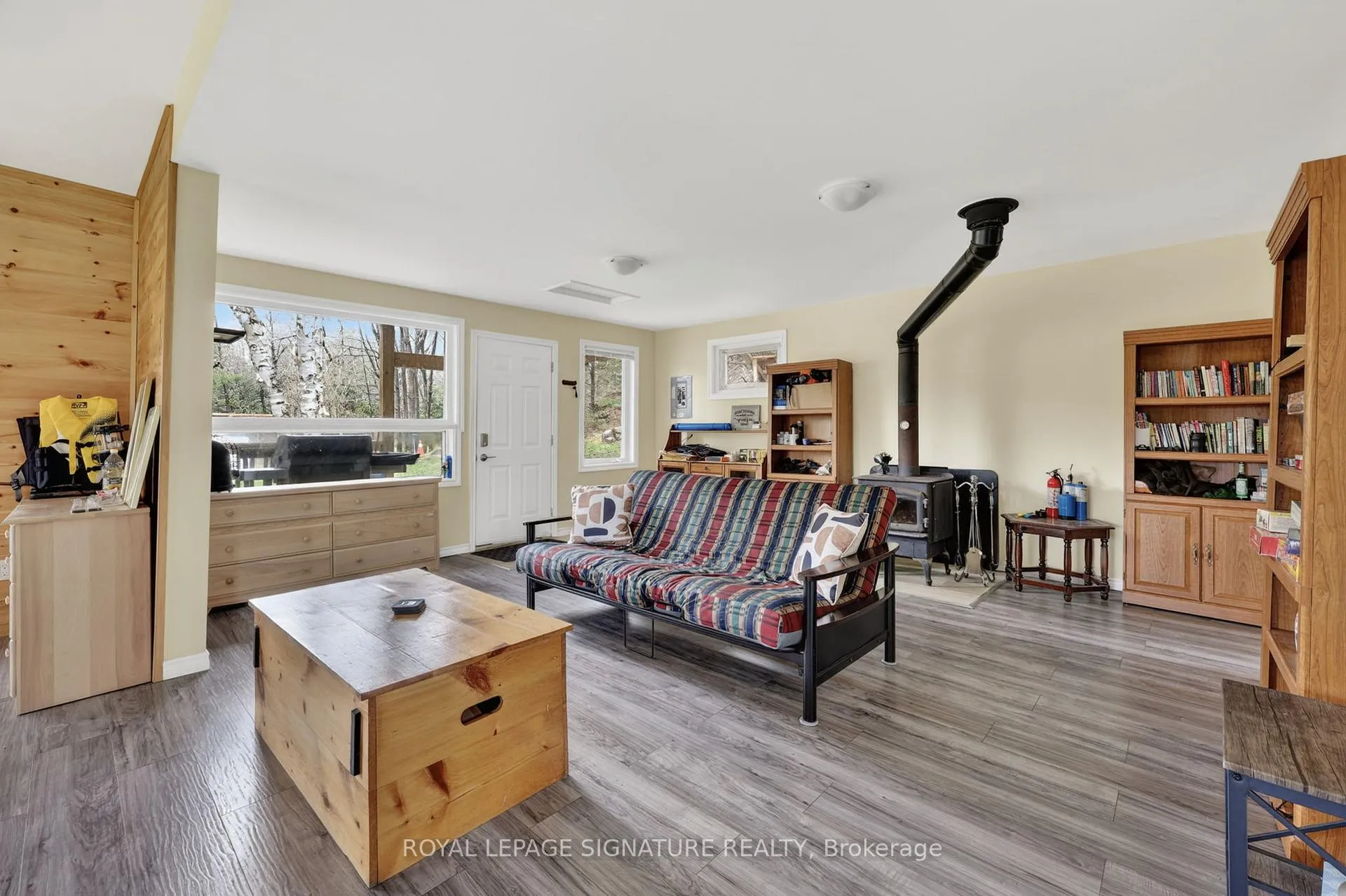 Photo 15 of 1223 Long Lake Road, Perry, Novar — HOMEH