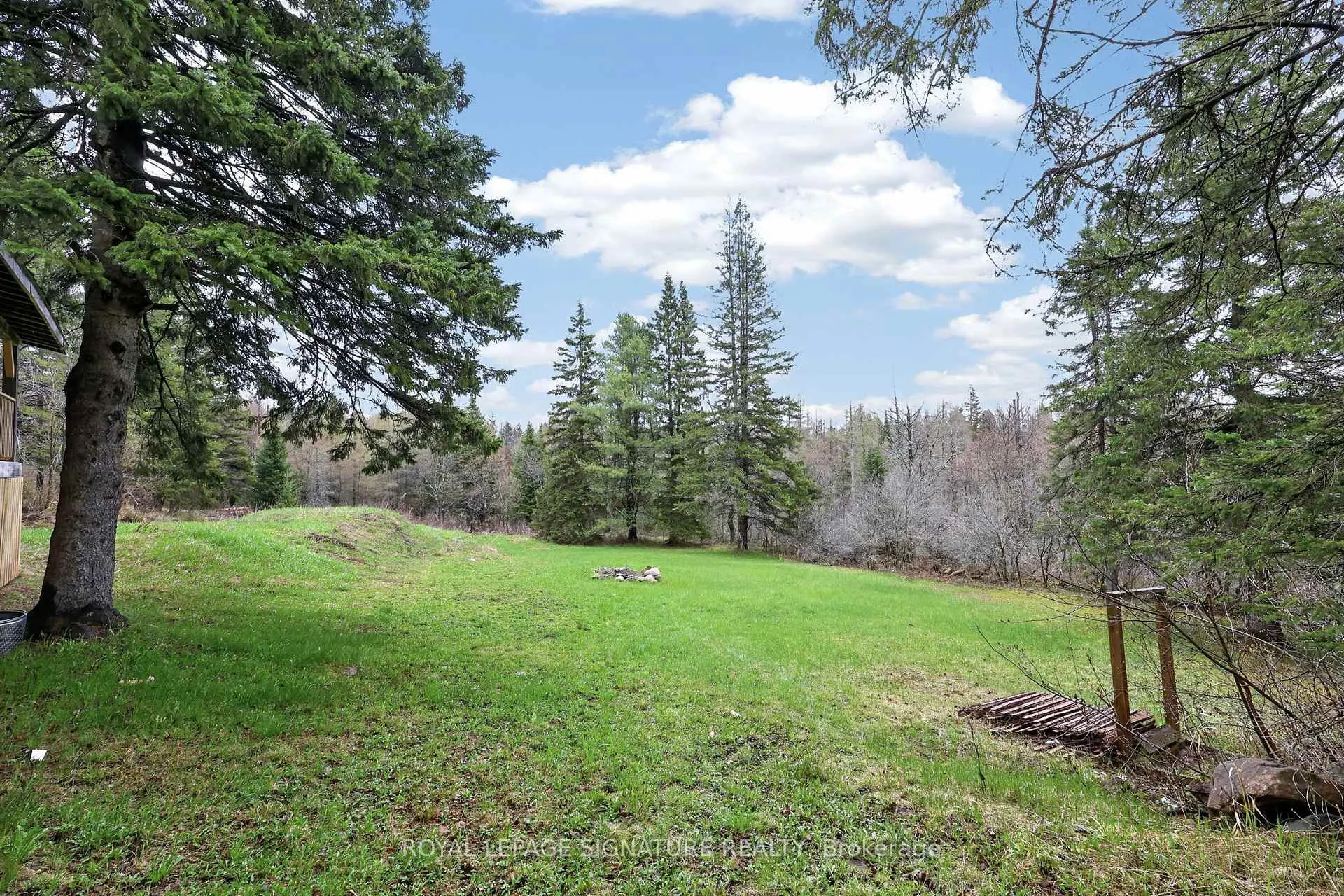Photo 32 of 1223 Long Lake Road, Perry, Novar — HOMEH