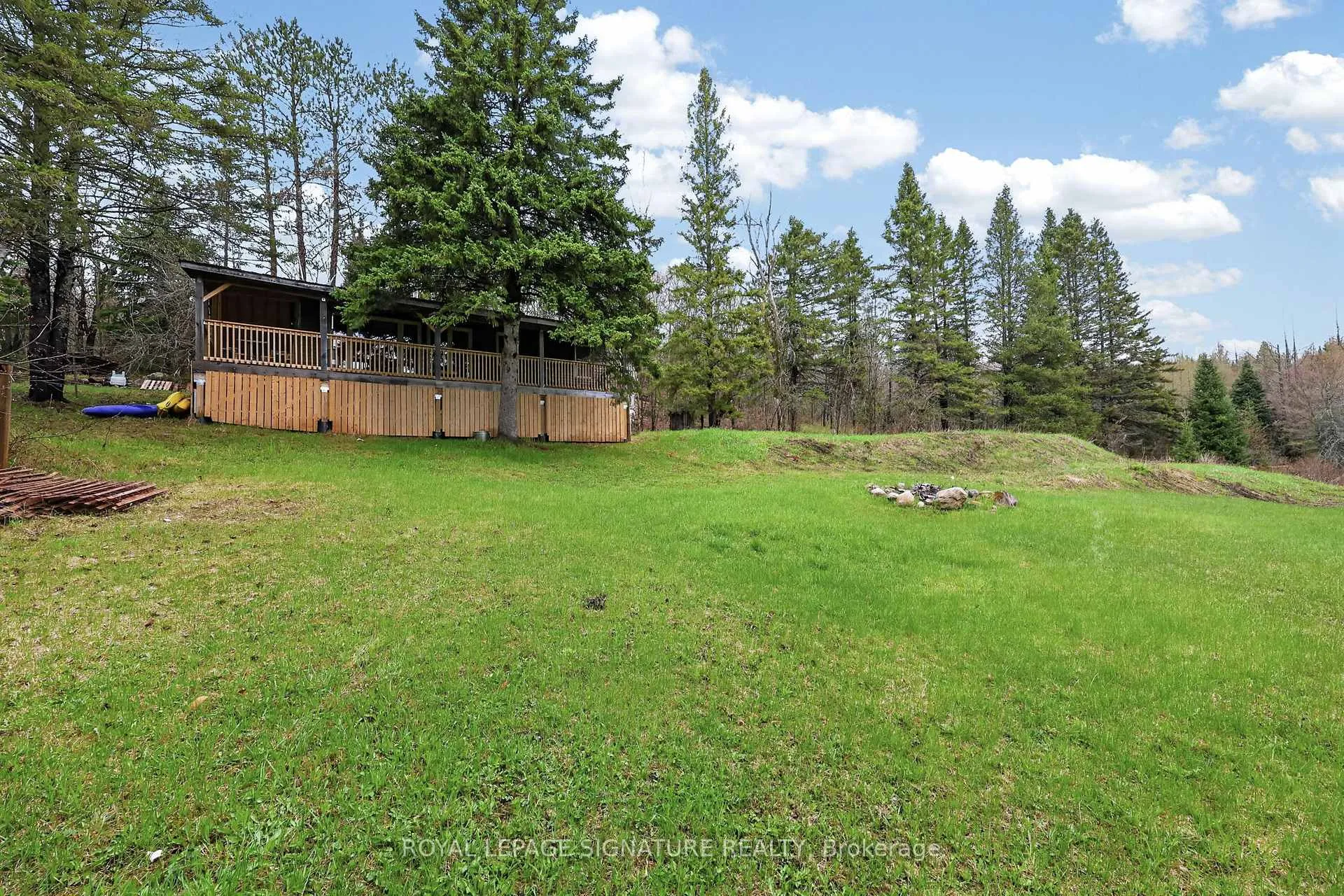 Photo 33 of 1223 Long Lake Road, Perry, Novar — HOMEH