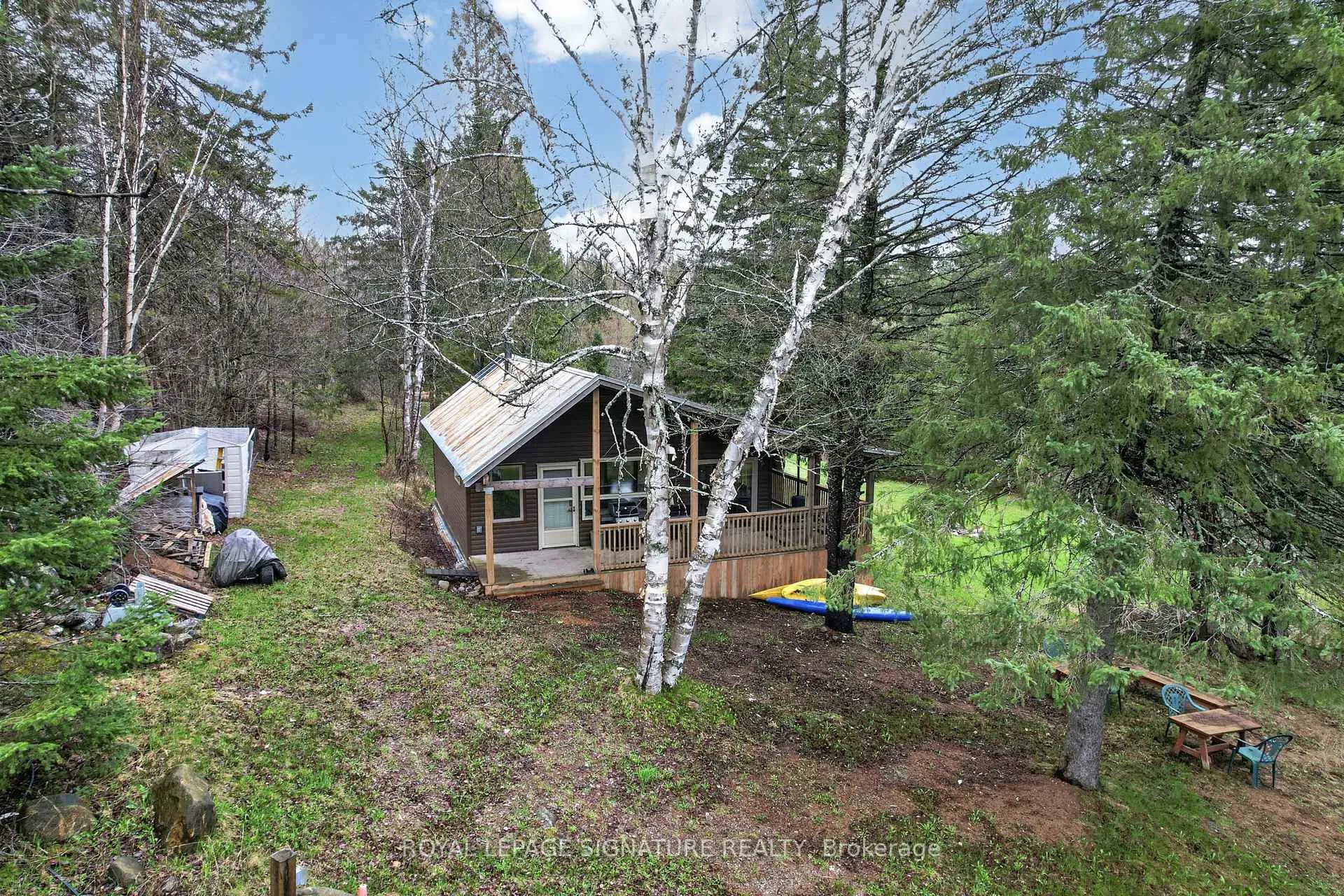 Photo 39 of 1223 Long Lake Road, Perry, Novar — HOMEH