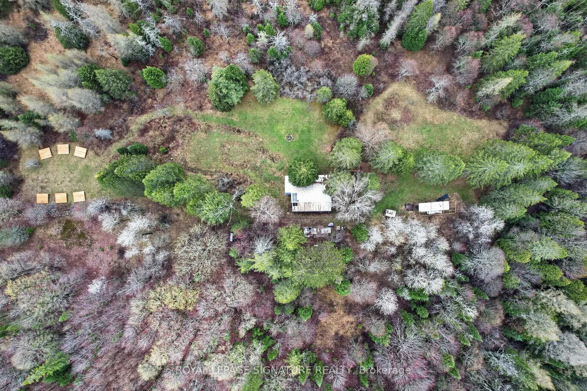 Photo 40 of 1223 Long Lake Road, Perry, Novar — HOMEH
