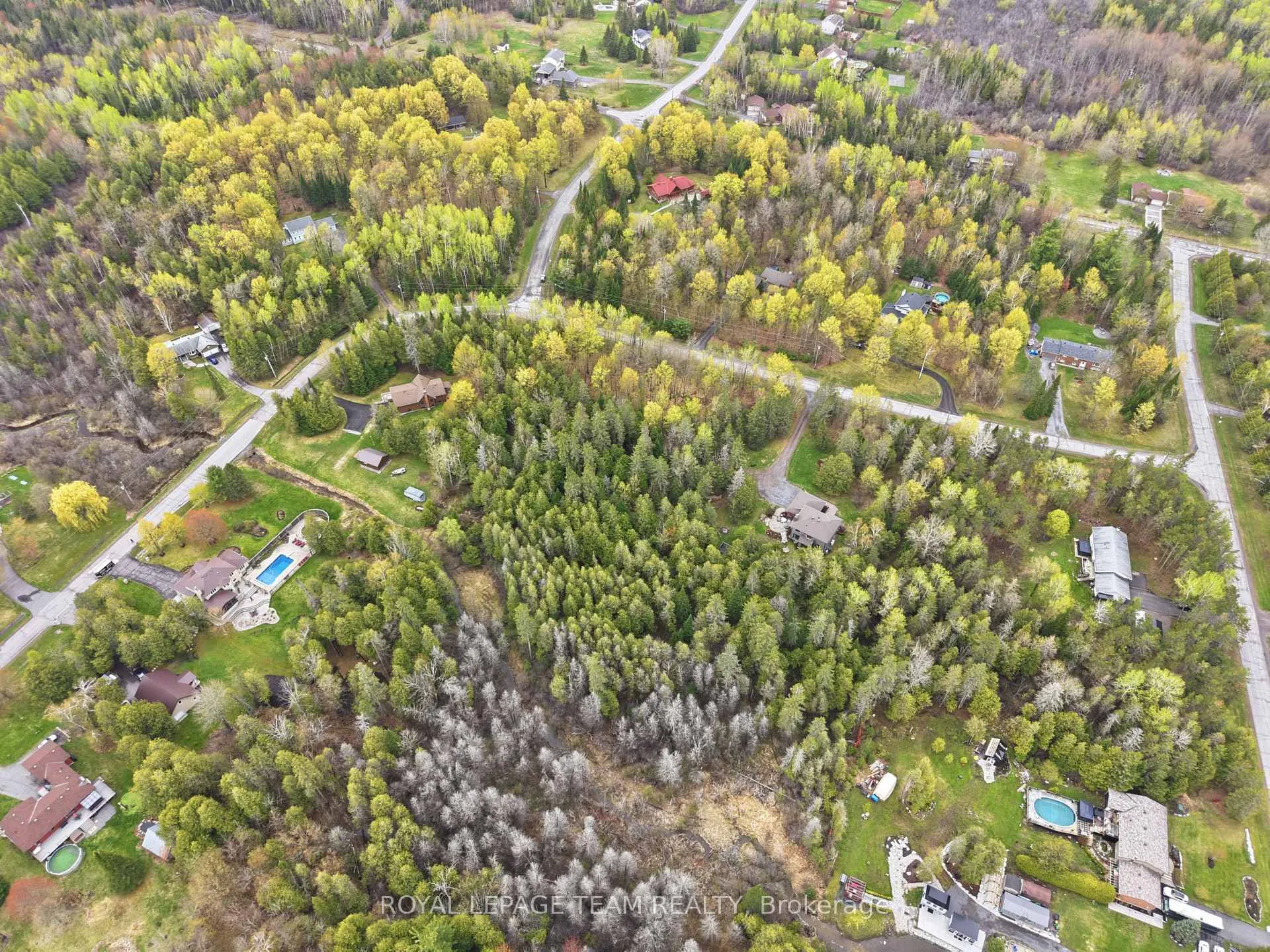 Photo 3 of 105 Pleasant Creek Drive, Ottawa, Huntley Ward (South West) — HOMEH