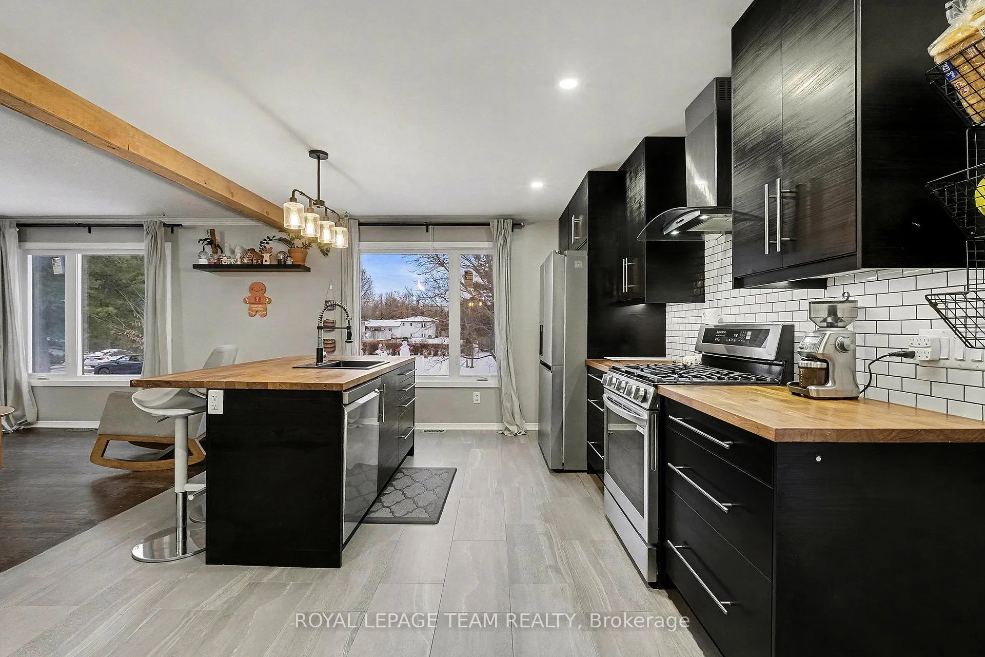 Photo 7 of 3229 Wild Cherry Drive, Ottawa, Osgoode — HOMEH