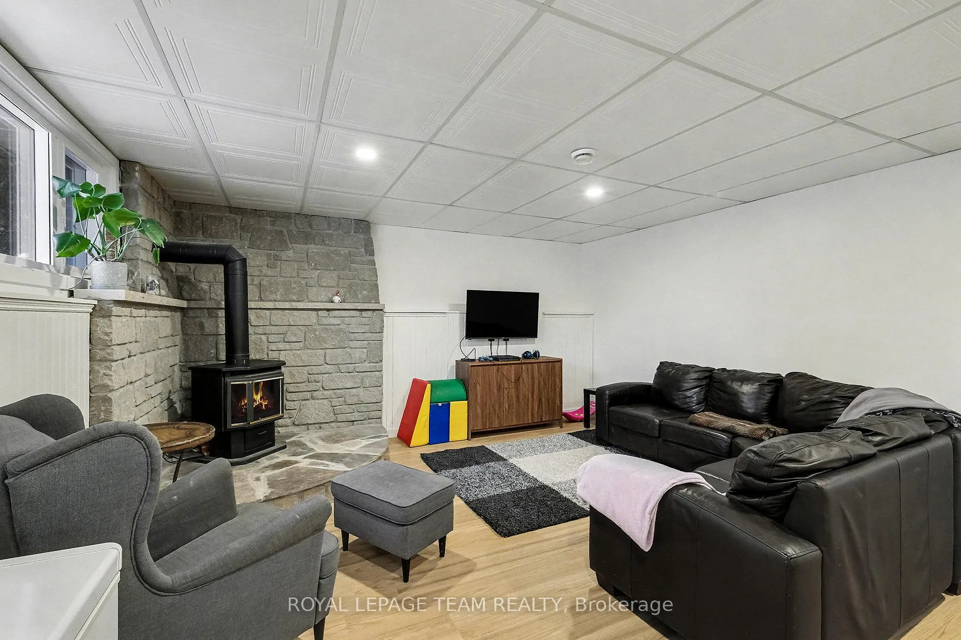 Photo 22 of 3229 Wild Cherry Drive, Ottawa, Osgoode — HOMEH