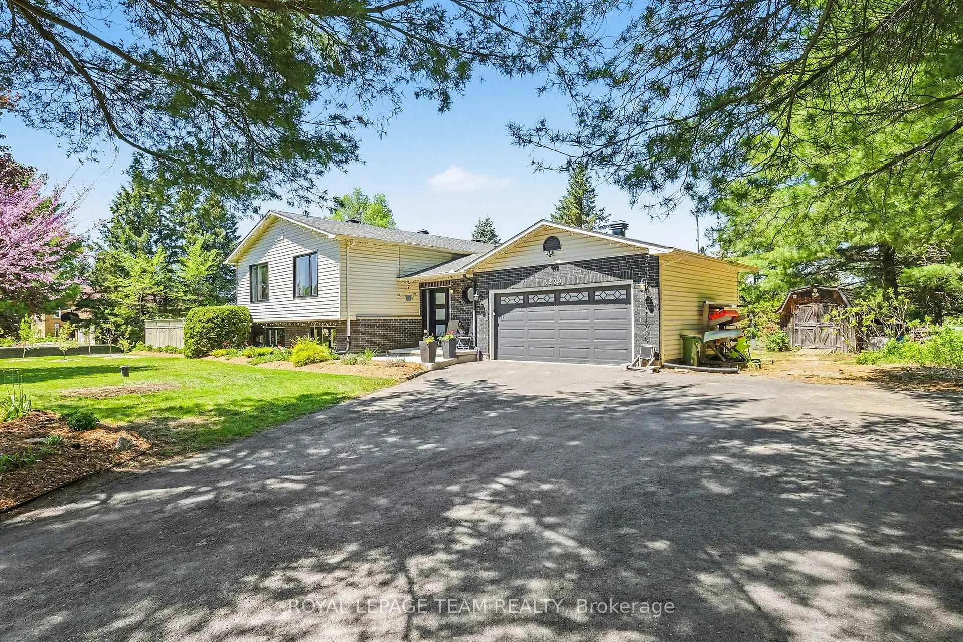 Photo 32 of 3229 Wild Cherry Drive, Ottawa, Osgoode — HOMEH