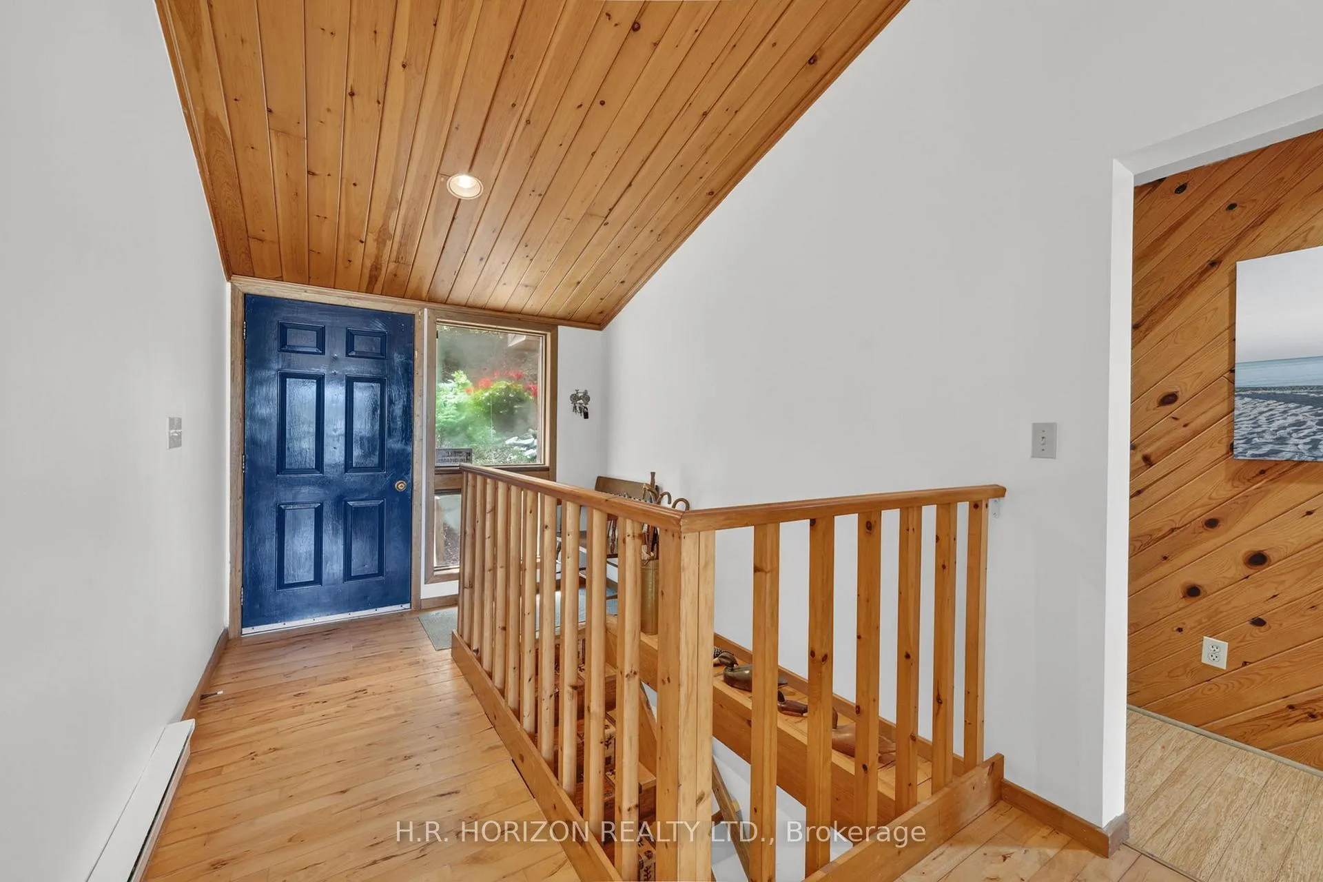 Photo 5 of 1029 Starlight Road, Minden Hills, Lutterworth — HOMEH