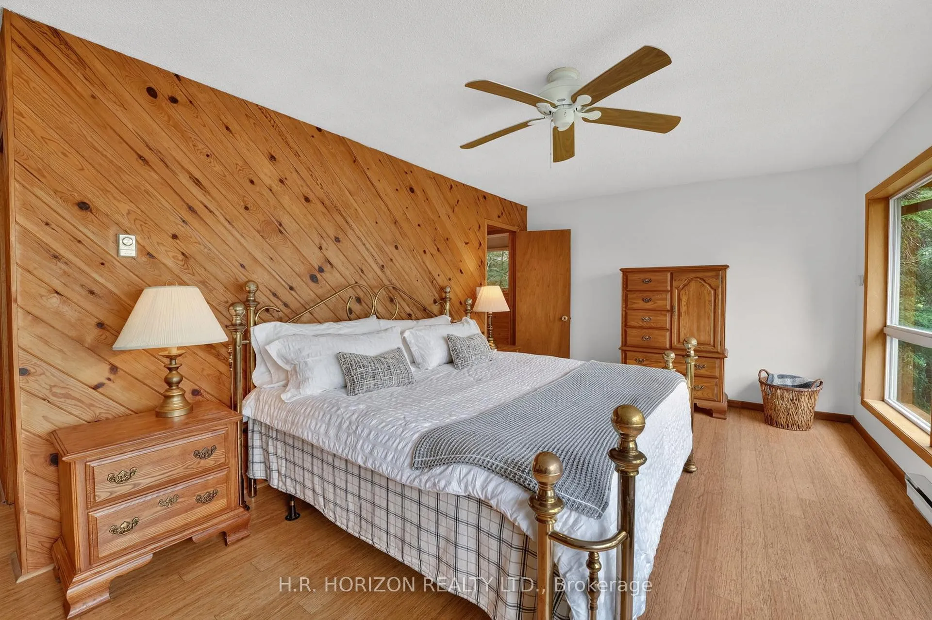 Photo 14 of 1029 Starlight Road, Minden Hills, Lutterworth — HOMEH