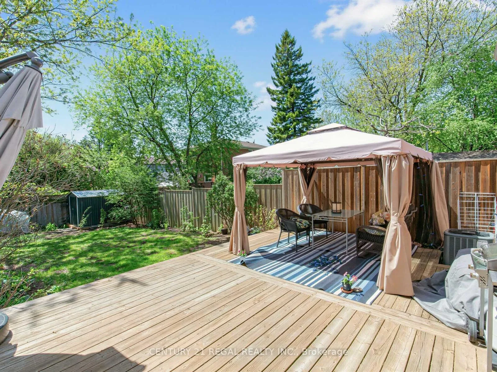 Photo 33 of 9 Craiglee Drive, Scarborough, Birchcliffe-Cliffside — HOMEH