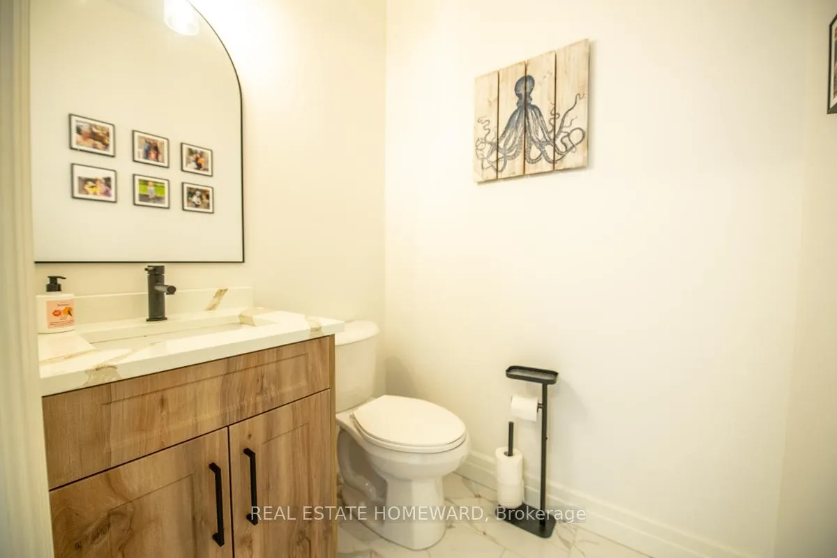 Photo 15 of 25 Vista Crescent, Quinte West, Murray Ward — HOMEH