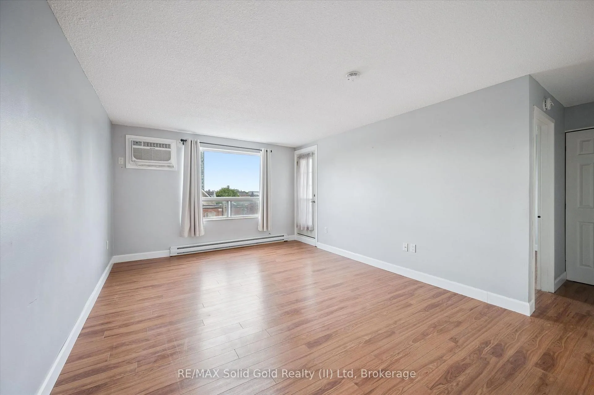 Photo 10 of Unit 304, 64 Benton Street, Kitchener, Cedar Hill — HOMEH