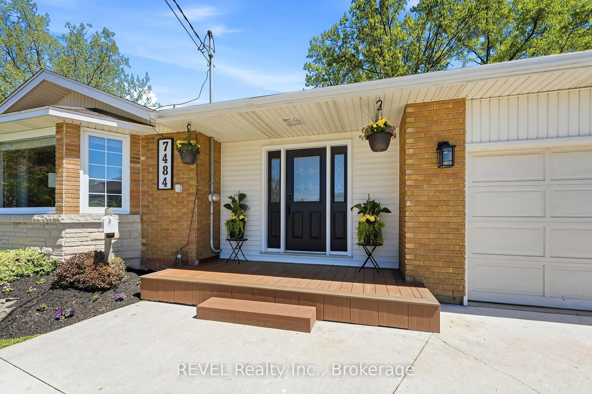 Front of 7484 Merritt Avenue