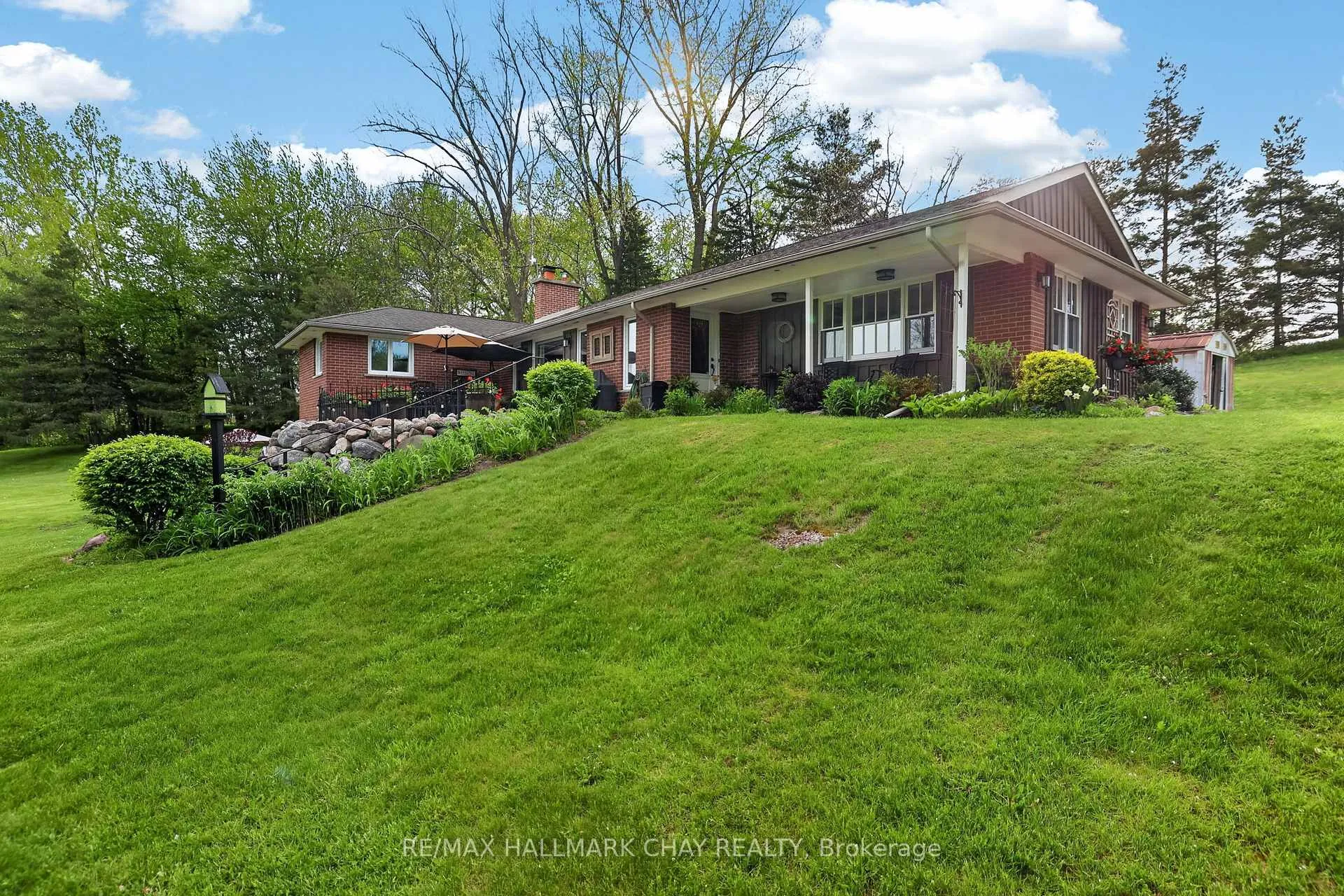 Photo 2 of 5087 4th Line, New Tecumseth, Rural New Tecumseth — HOMEH