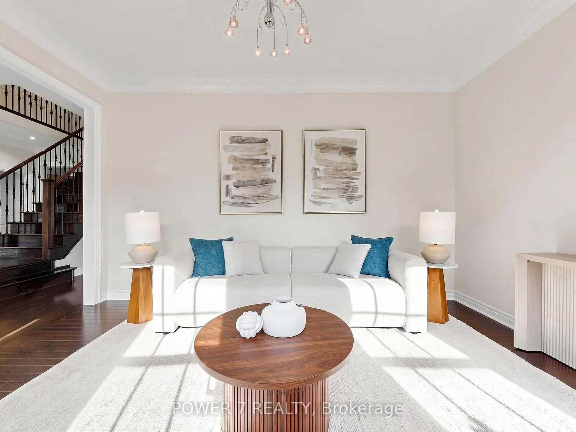 Photo 3 of 7 Bembridge Drive, Markham, Cathedraltown — HOMEH