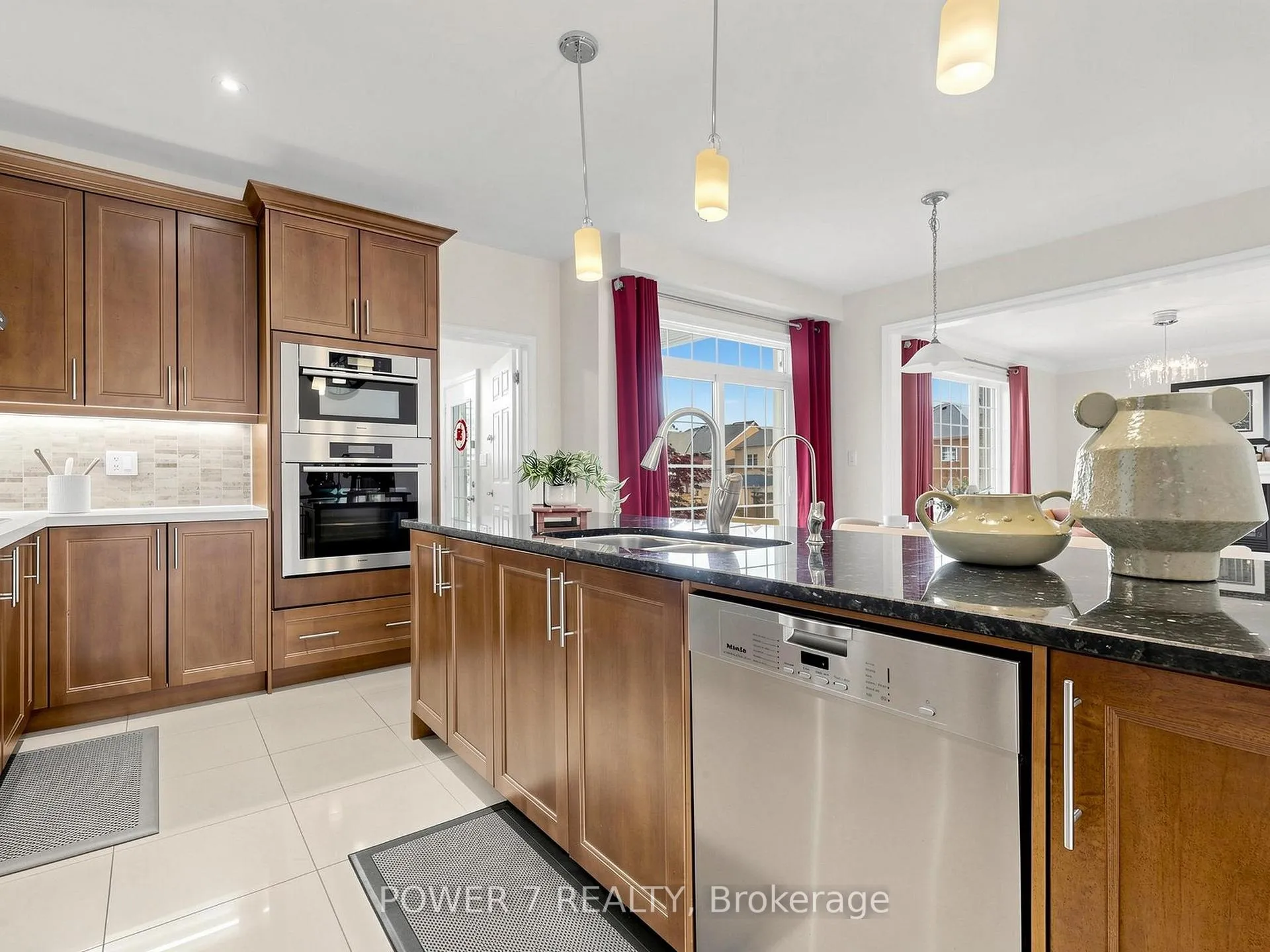 Photo 20 of 7 Bembridge Drive, Markham, Cathedraltown — HOMEH
