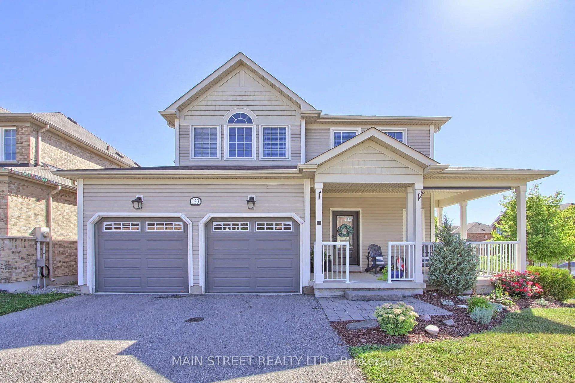 Photo 1 of 123 Laurendale Avenue, Georgina, Keswick South — HOMEH