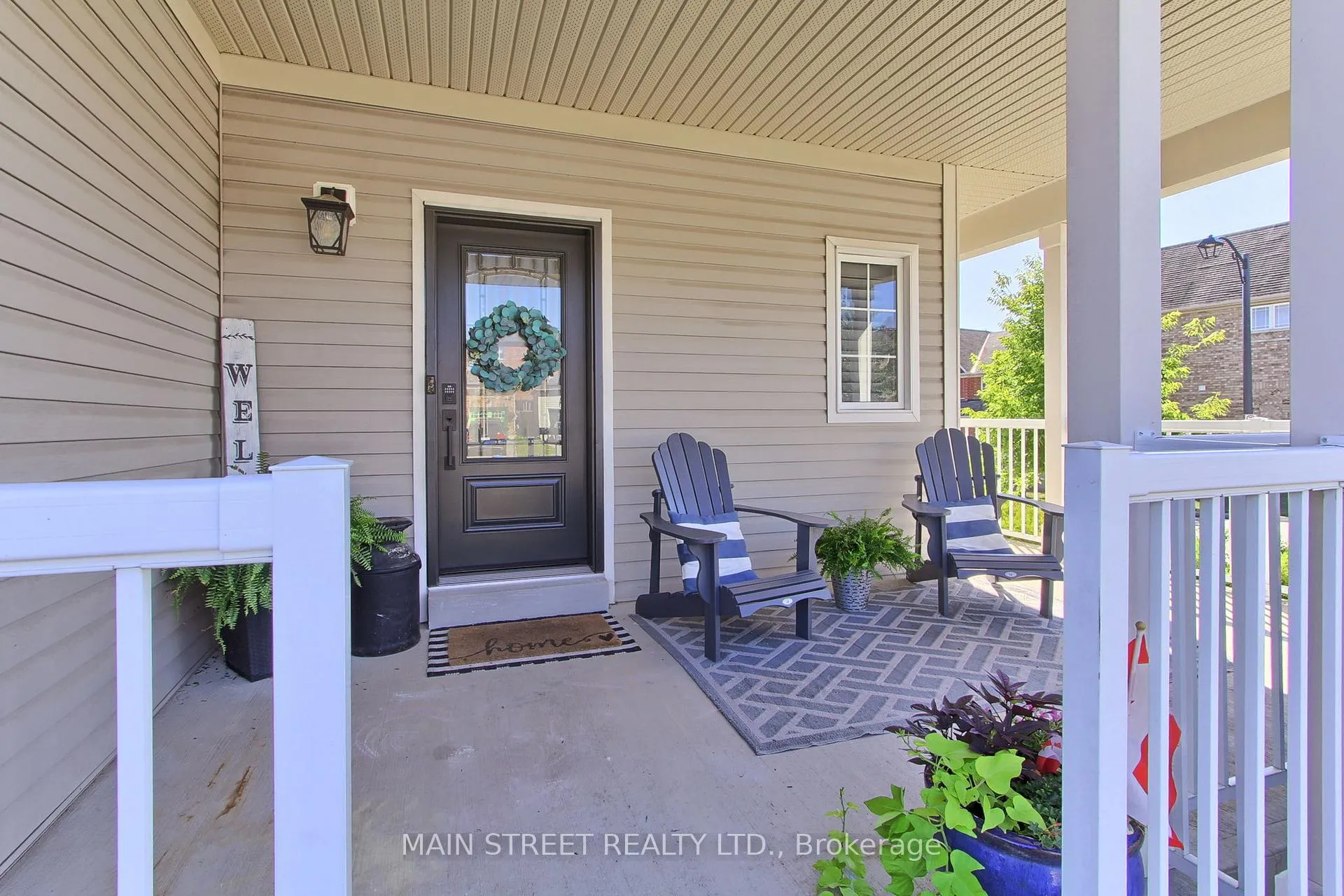 Photo 6 of 123 Laurendale Avenue, Georgina, Keswick South — HOMEH
