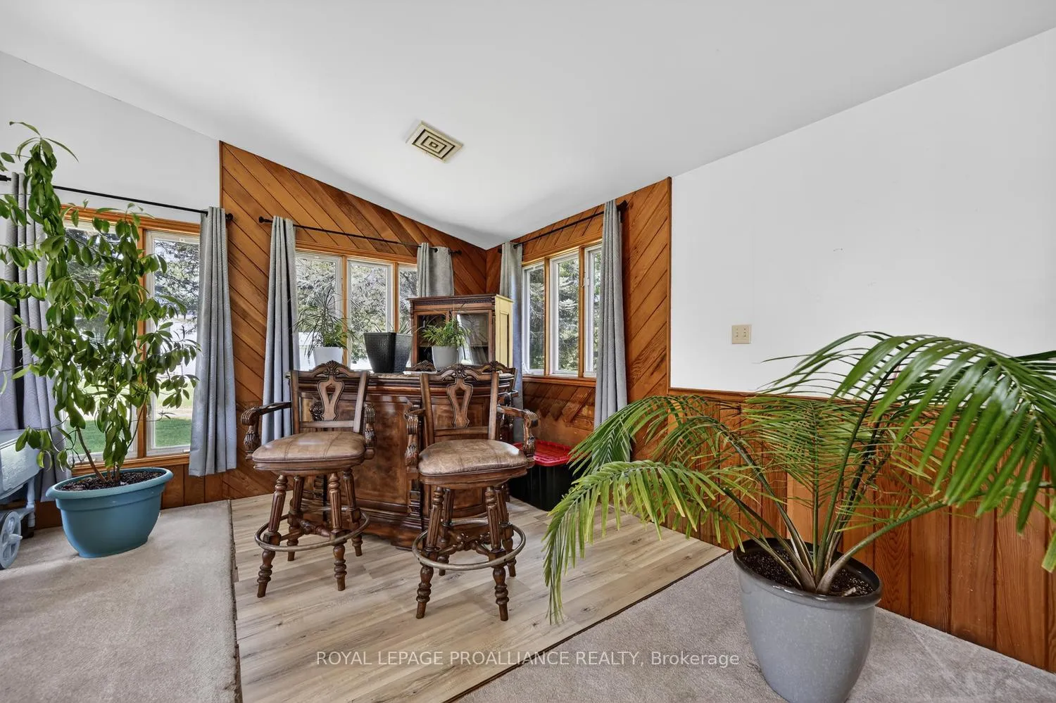 Photo 11 of 530 Gill Street N, Edwardsburgh/Cardinal, Town of Cardinal — HOMEH
