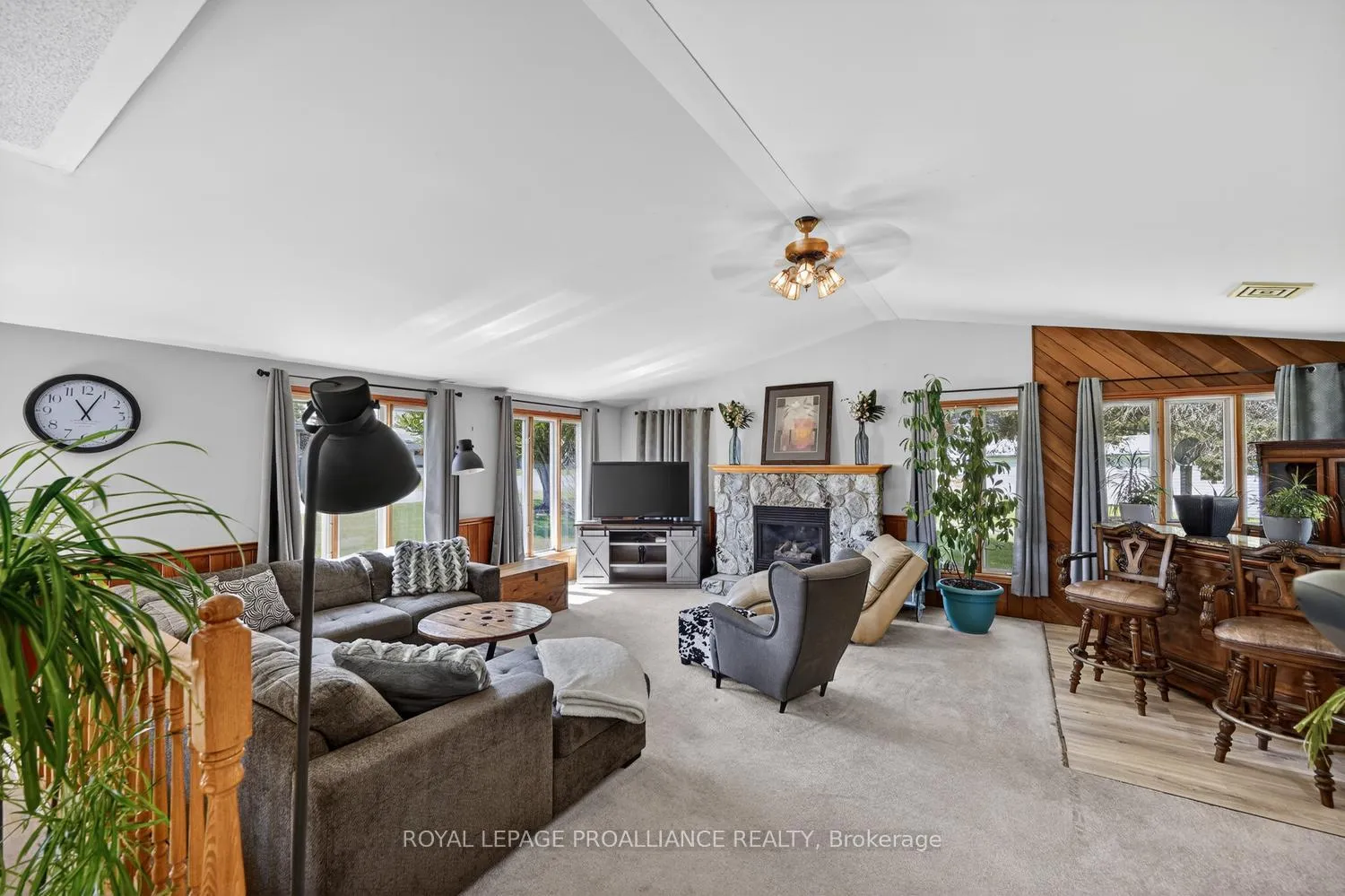 Photo 12 of 530 Gill Street N, Edwardsburgh/Cardinal, Town of Cardinal — HOMEH