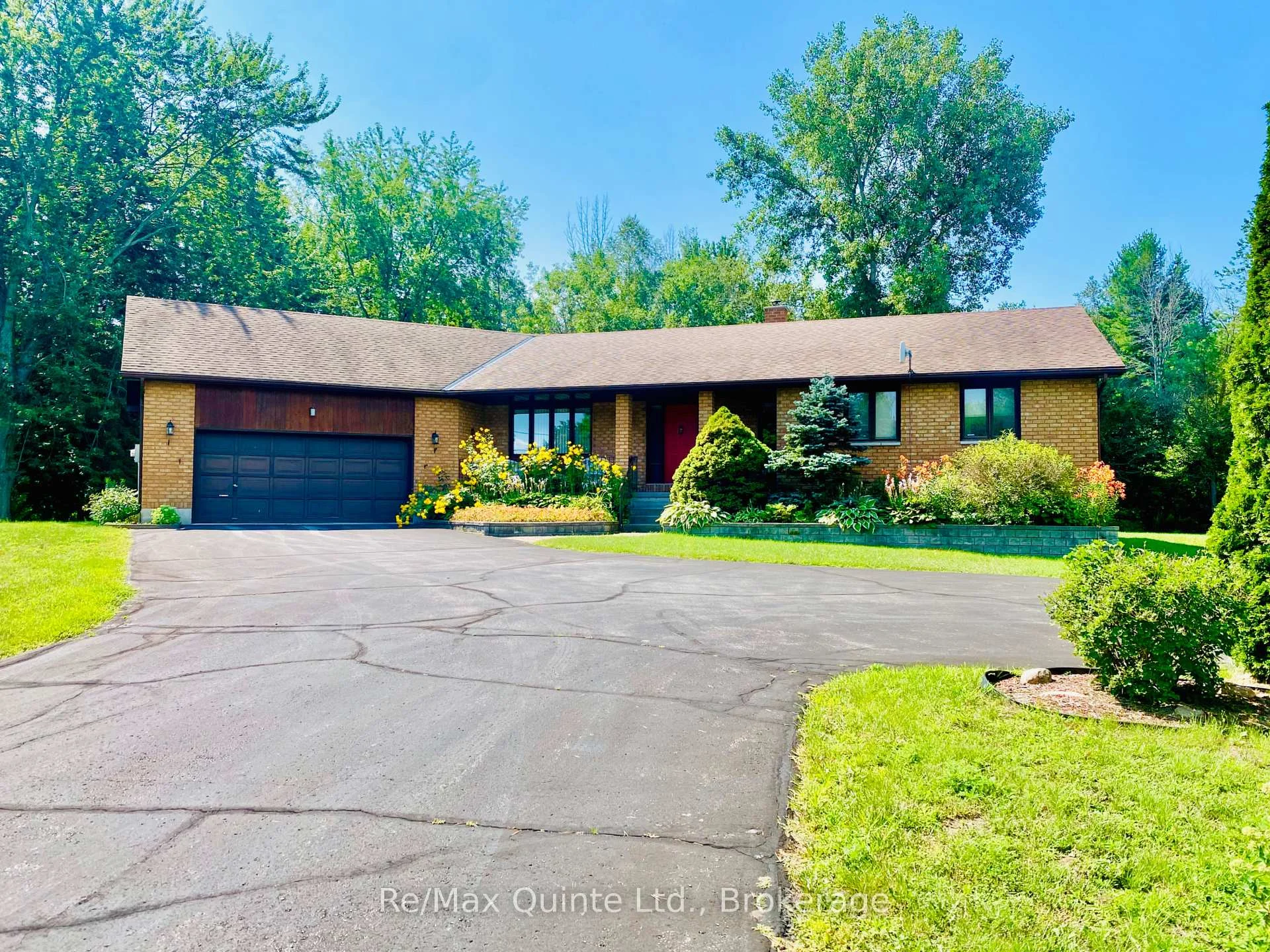Photo of 21858 Loyalist Parkway
