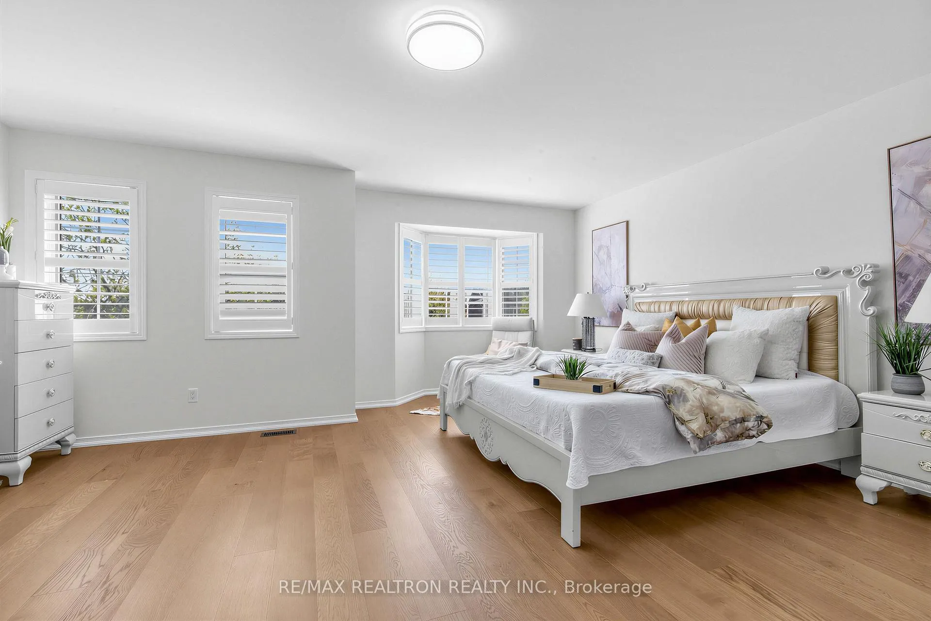 Photo 22 of 664 Sunbird Trail, Pickering, Amberlea — HOMEH