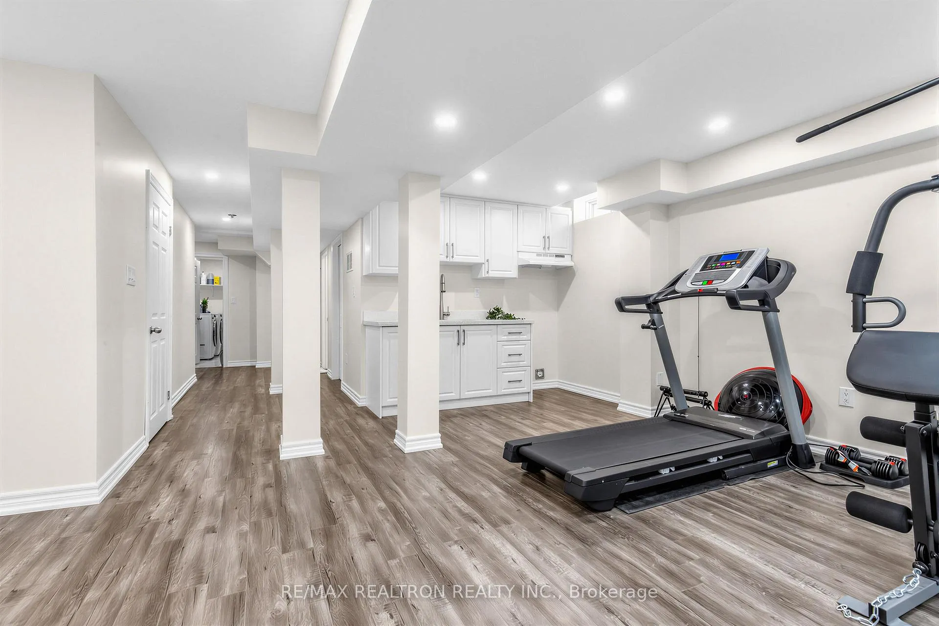 Photo 30 of 664 Sunbird Trail, Pickering, Amberlea — HOMEH