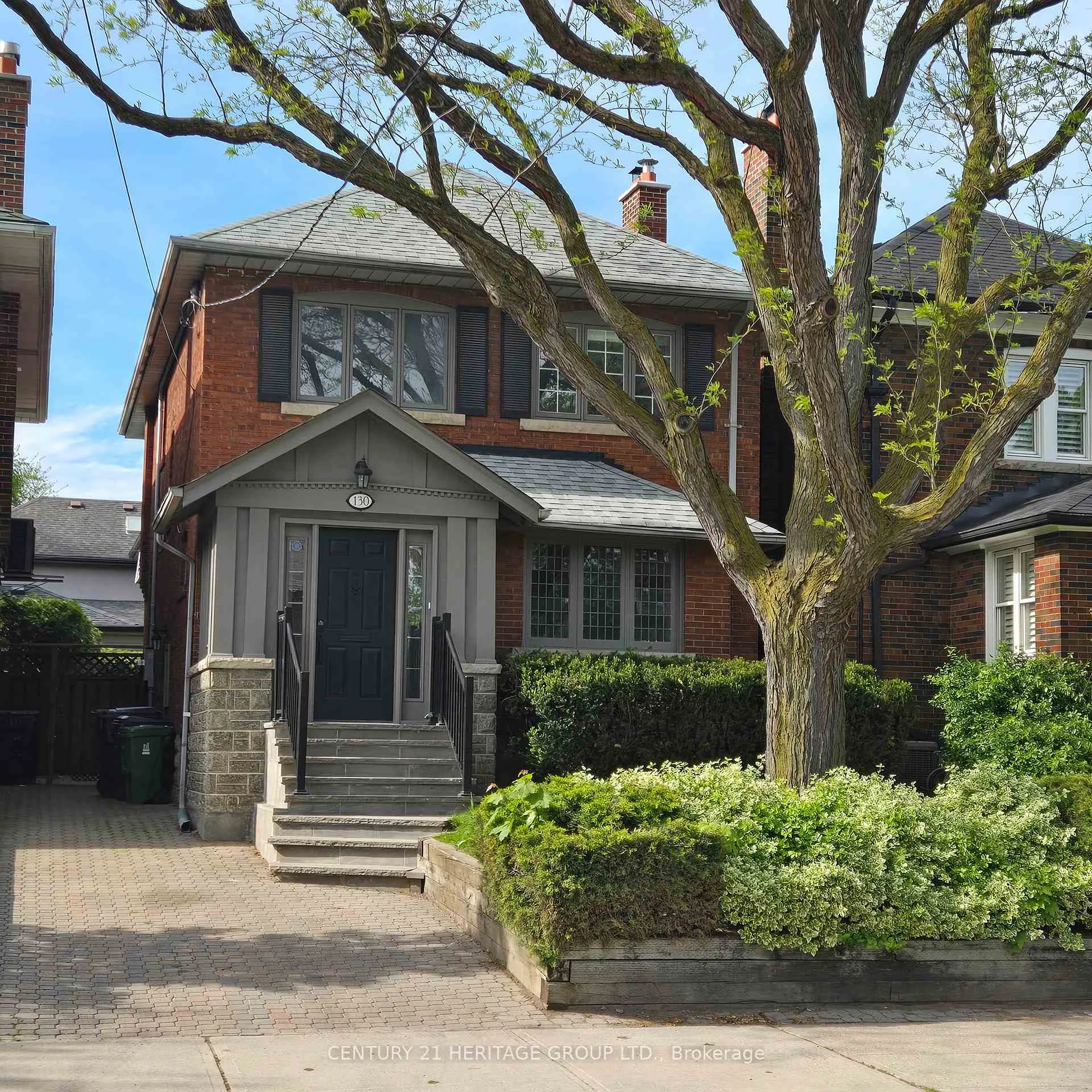 Front of 130 Hillsdale Avenue W