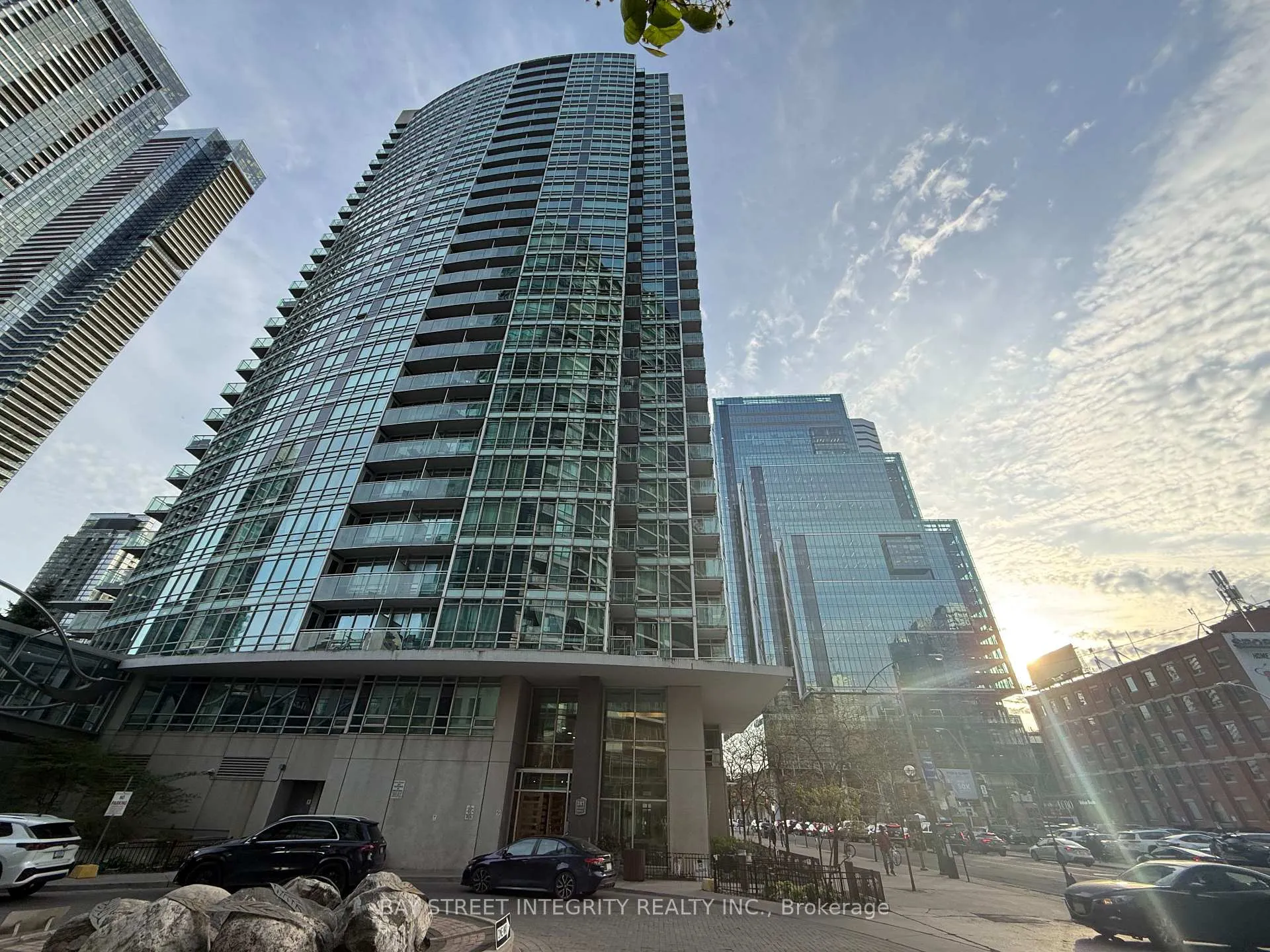 Photo 1 of Unit 3003, 381 Front Street, Toronto, Waterfront Communities — HOMEH