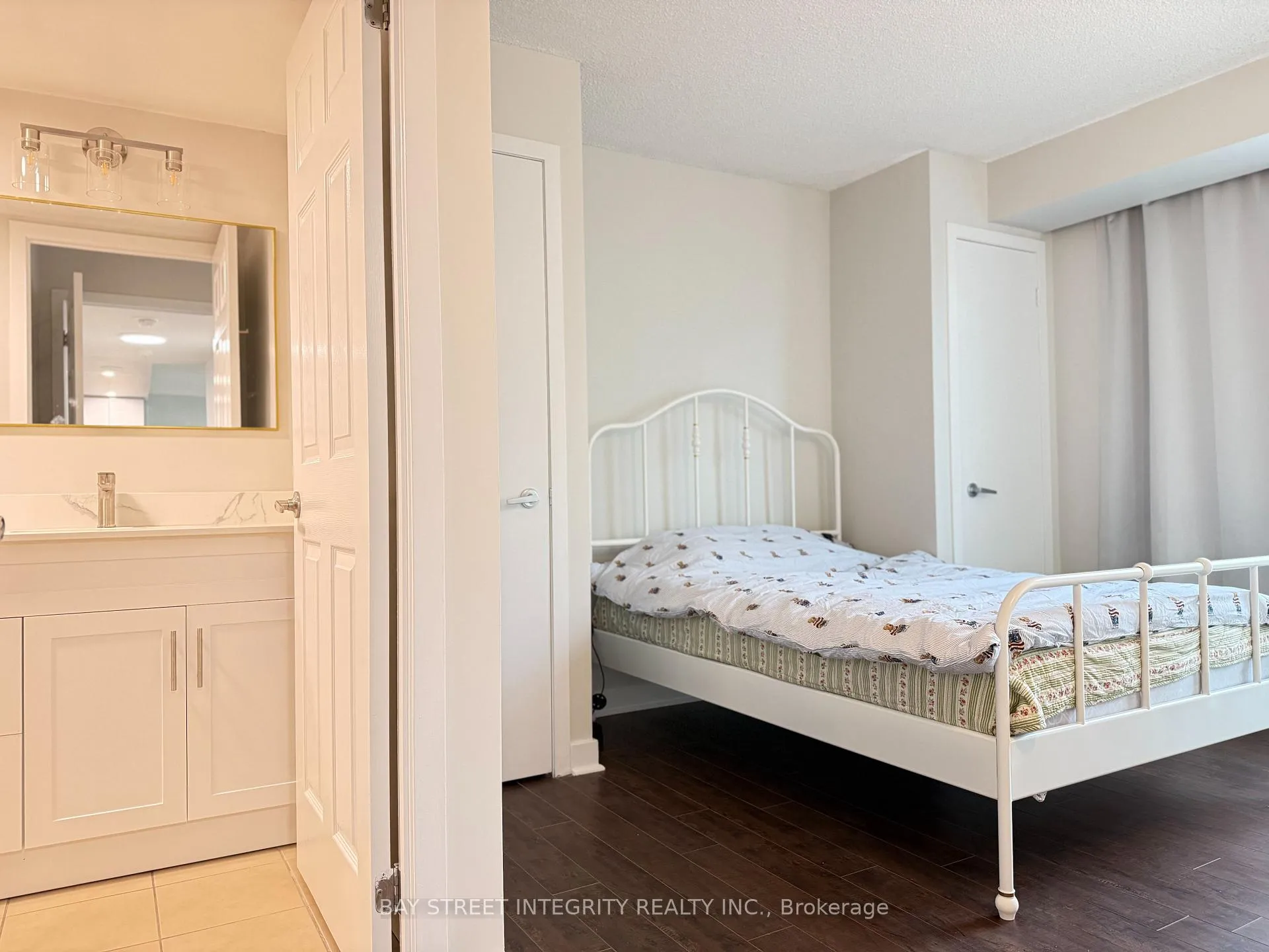 Photo 7 of Unit 3003, 381 Front Street, Toronto, Waterfront Communities — HOMEH