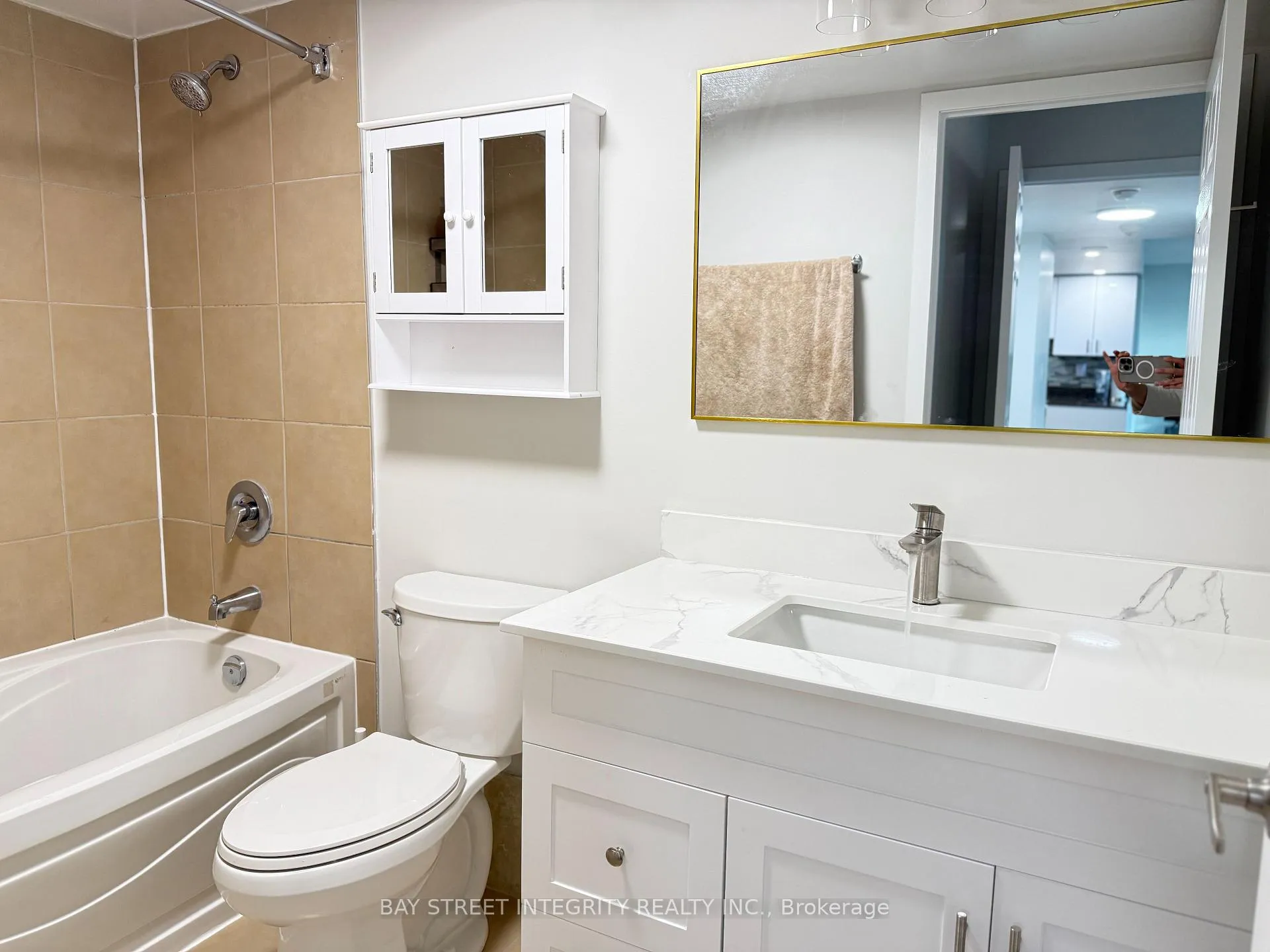 Photo 8 of Unit 3003, 381 Front Street, Toronto, Waterfront Communities — HOMEH