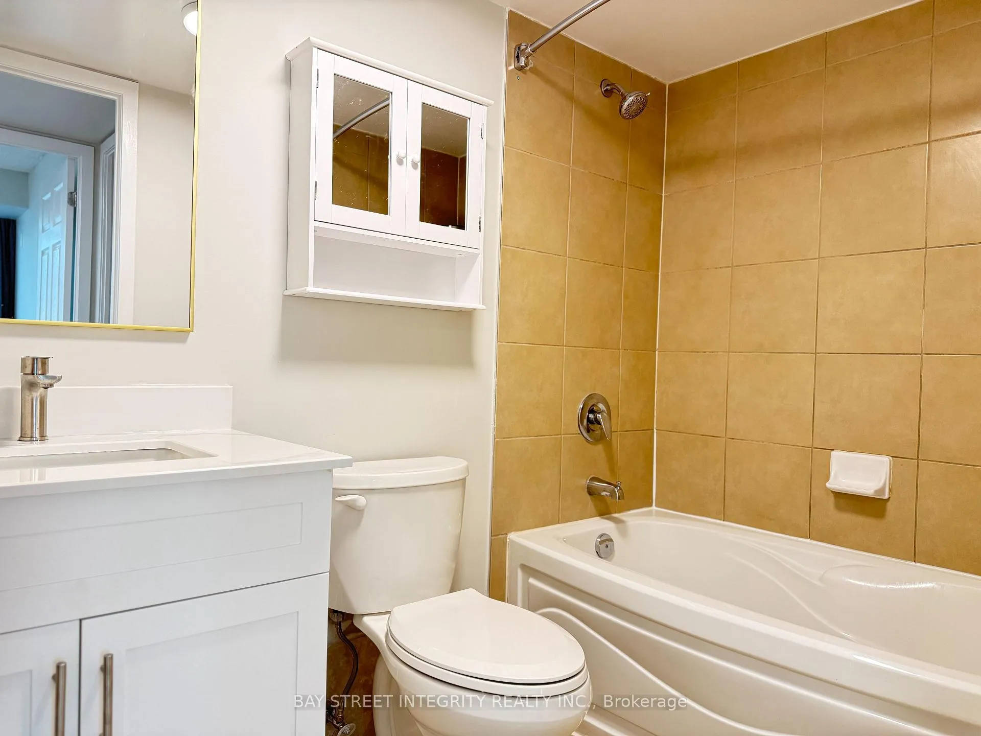 Photo 10 of Unit 3003, 381 Front Street, Toronto, Waterfront Communities — HOMEH