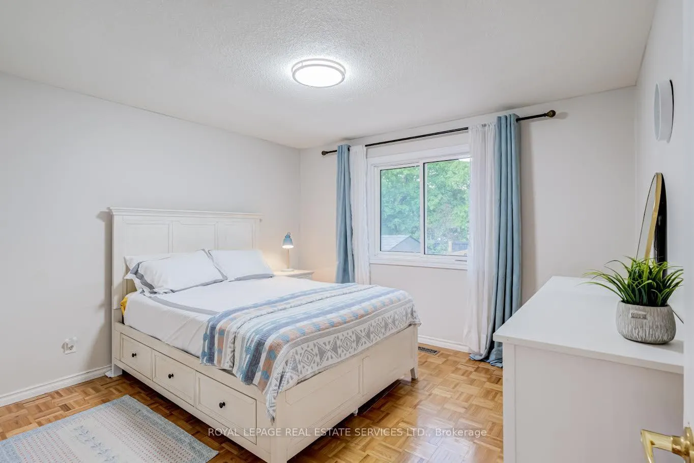 Photo 21 of 195 Cullum Court, Burlington, Bayview — HOMEH