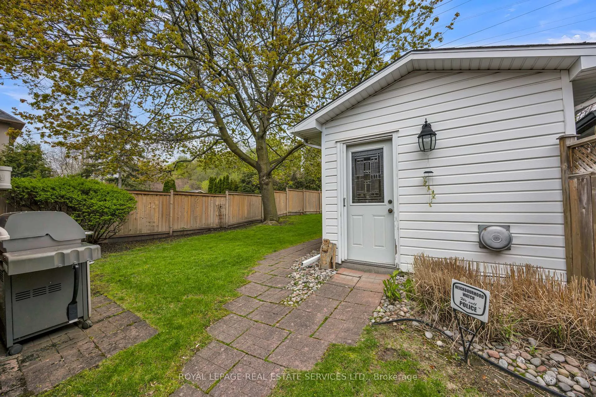 Photo 13 of 64 Nesbitt Drive, Toronto, Leaside — HOMEH