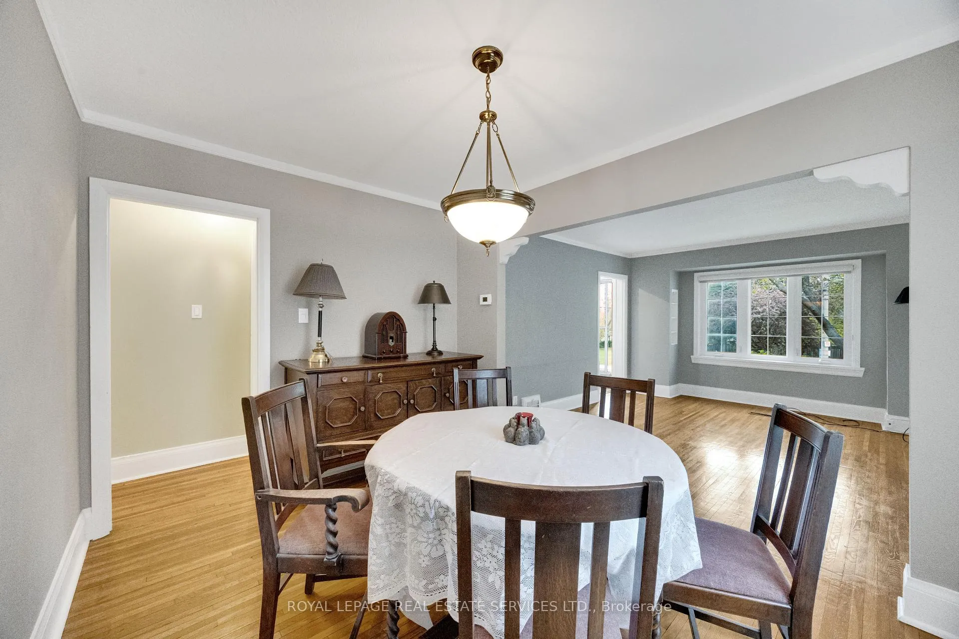 Photo 26 of 64 Nesbitt Drive, Toronto, Leaside — HOMEH