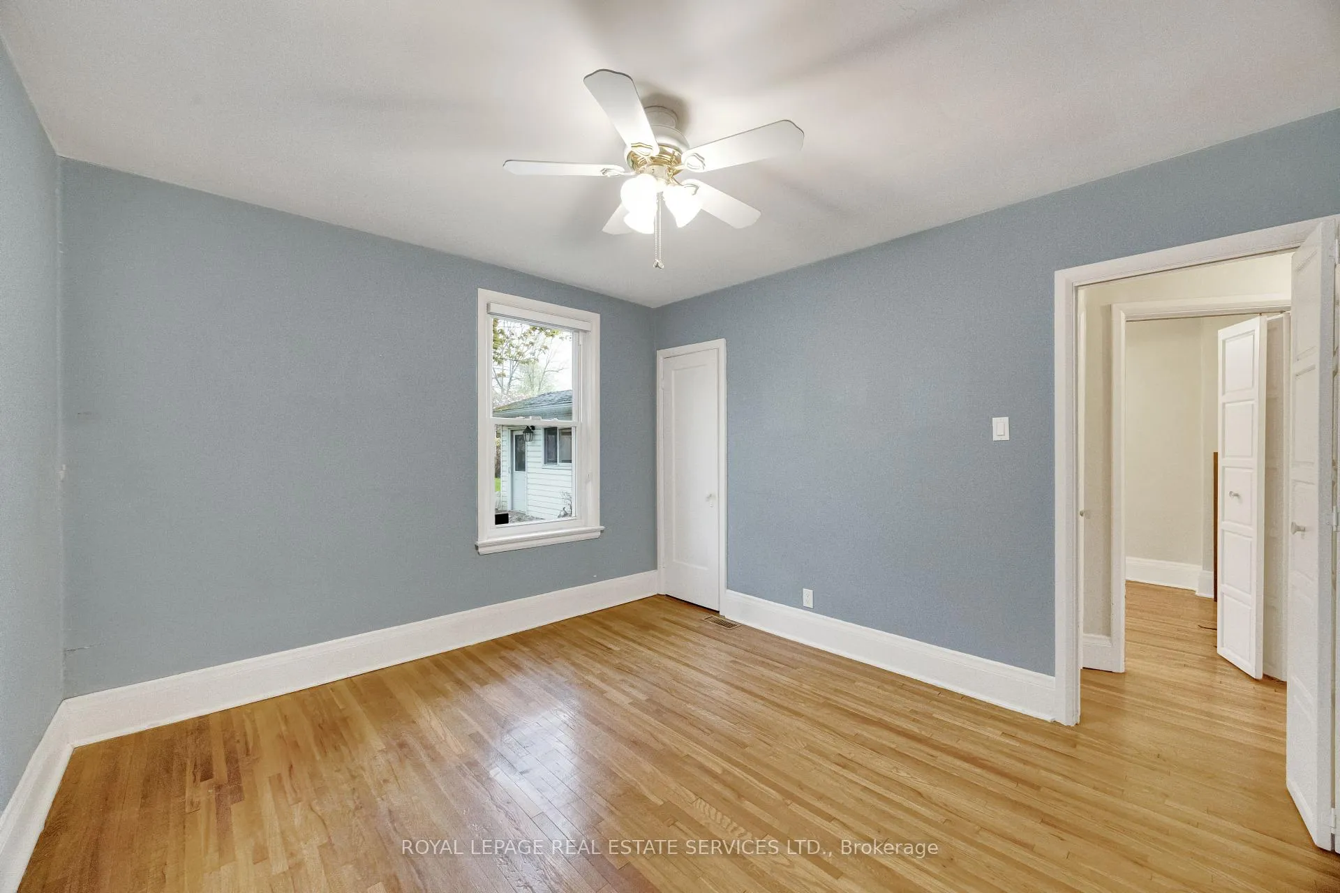 Photo 39 of 64 Nesbitt Drive, Toronto, Leaside — HOMEH