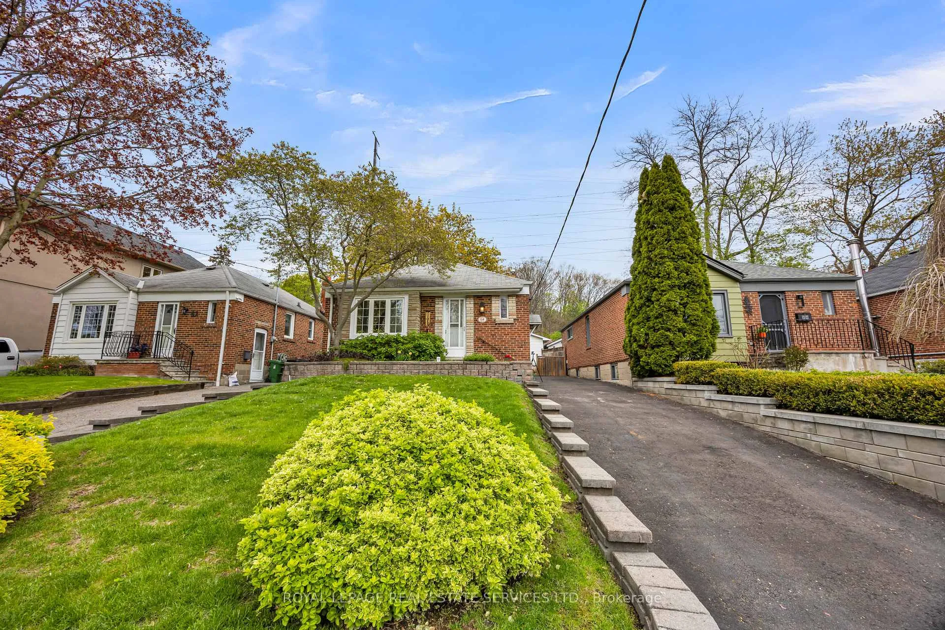 Photo 47 of 64 Nesbitt Drive, Toronto, Leaside — HOMEH