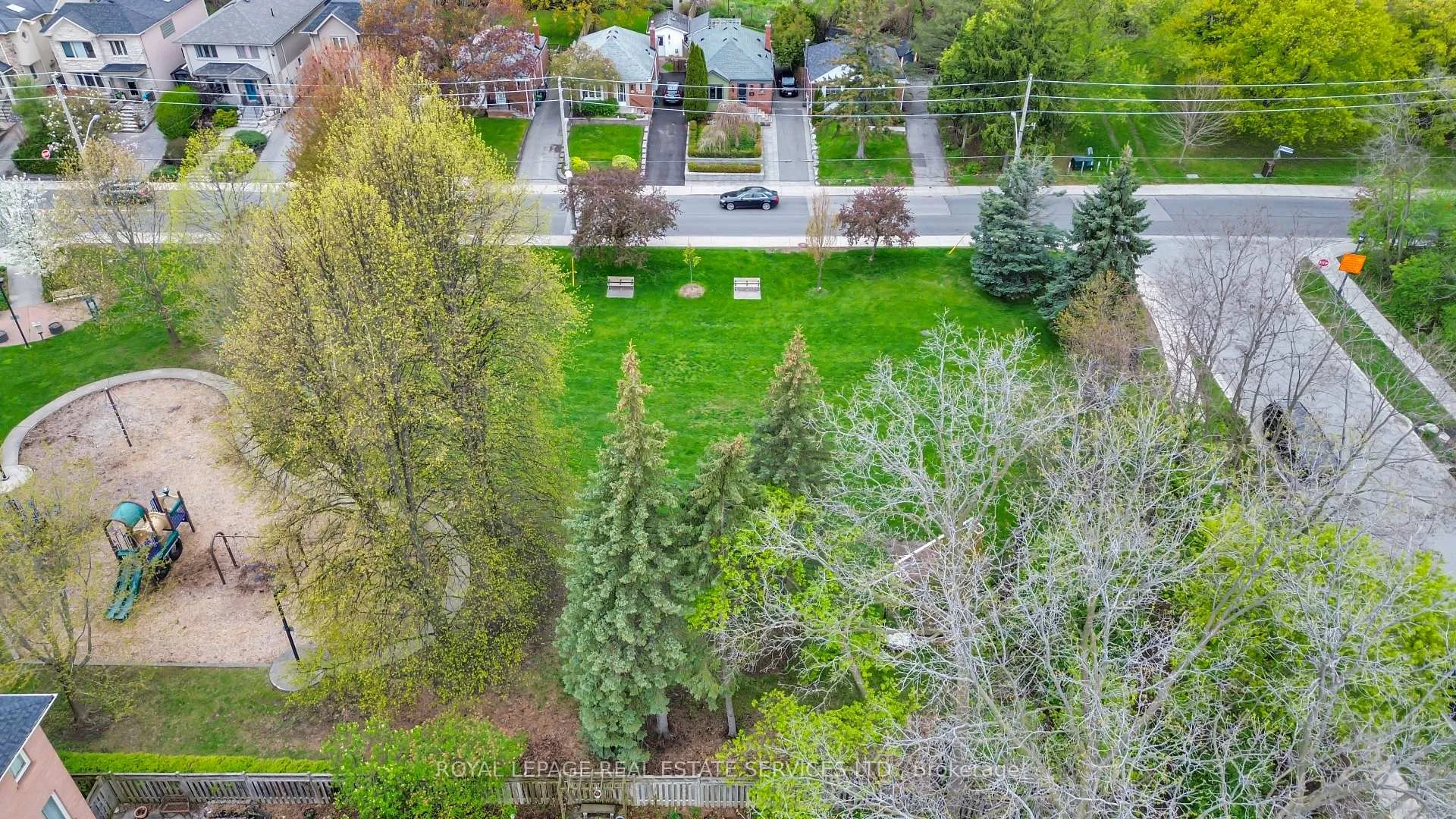 Photo 57 of 64 Nesbitt Drive, Toronto, Leaside — HOMEH