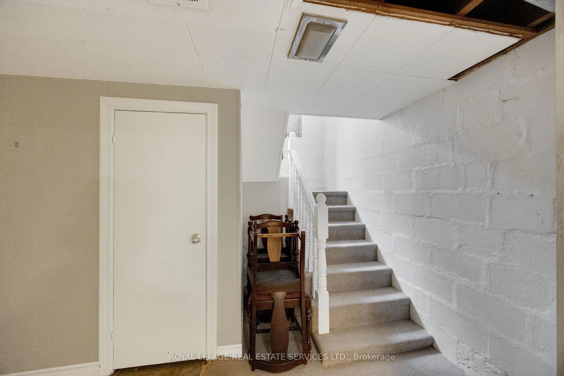 Photo 22 of 64 Nesbitt Drive, Toronto, Leaside — HOMEH