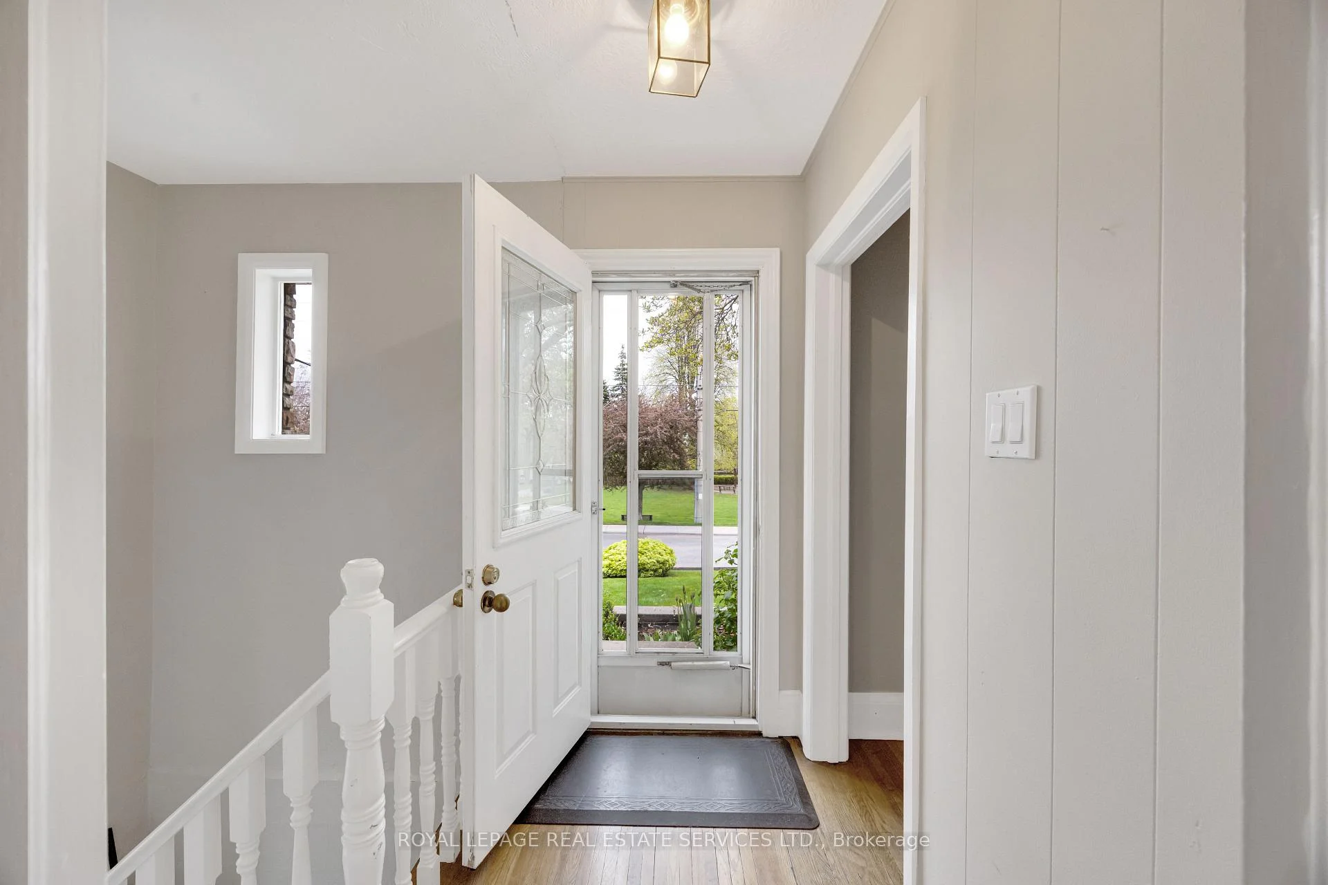Photo 25 of 64 Nesbitt Drive, Toronto, Leaside — HOMEH