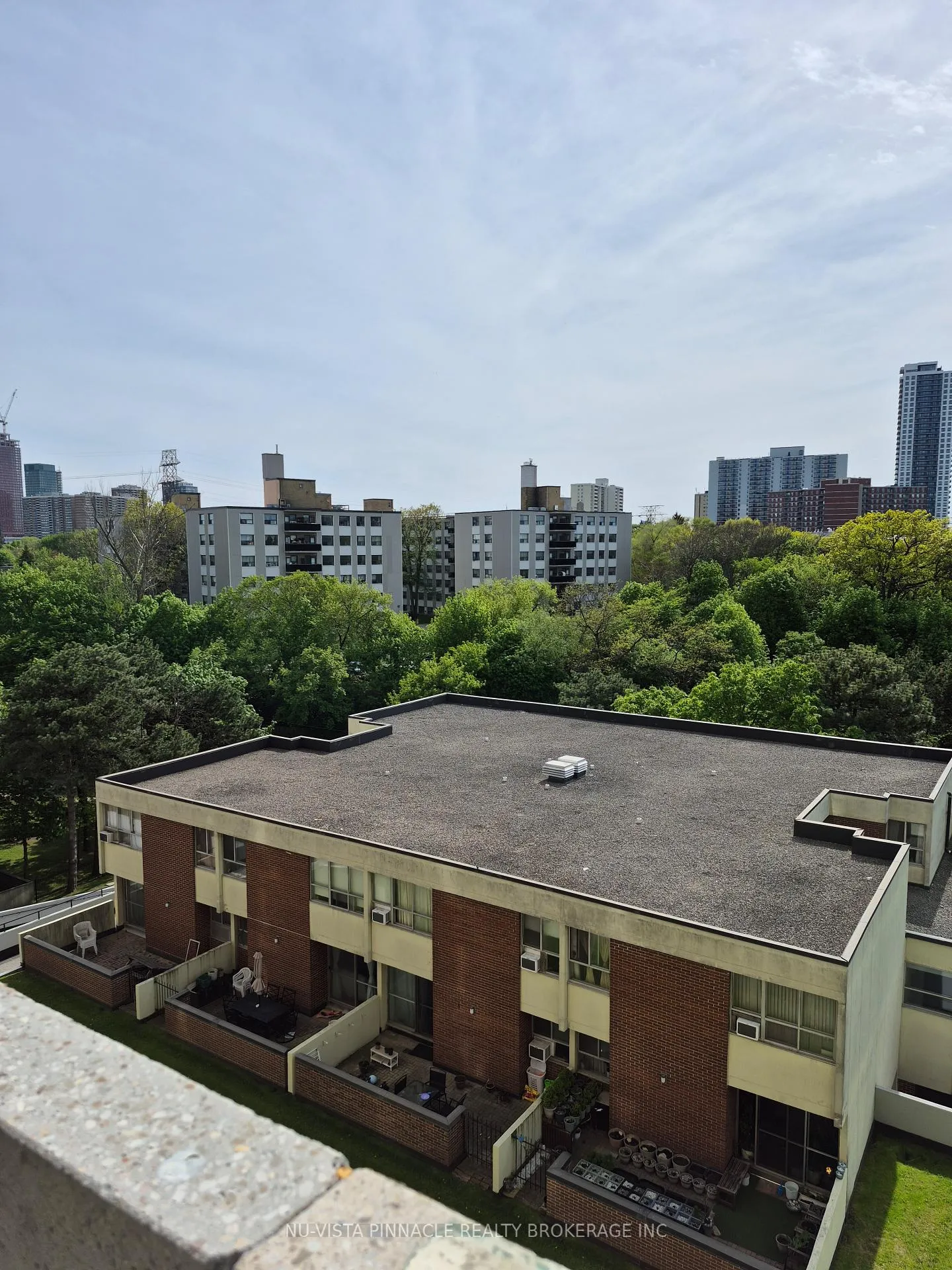Photo 14 of Unit 612, 1 Massey Square, Toronto, Crescent Town — HOMEH