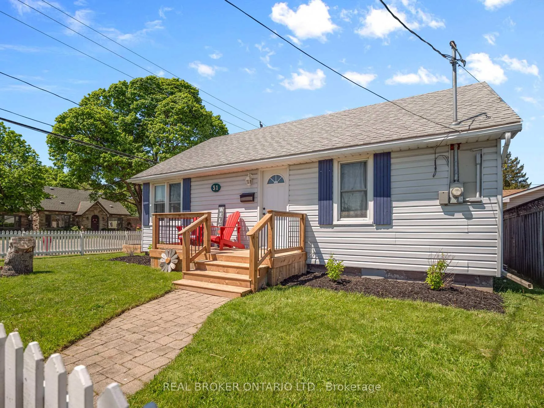 Photo 3 of 31 Beech Street, Port Colborne, Main Street — HOMEH
