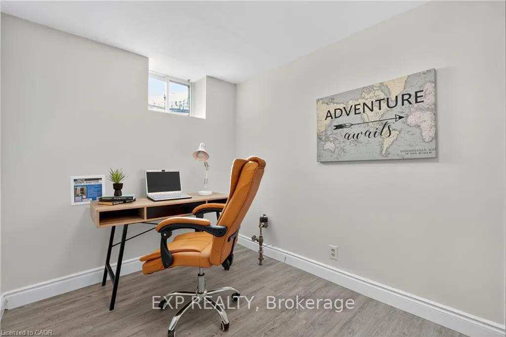 Photo 8 of 146 Appalachian Crescent, Kitchener — HOMEH