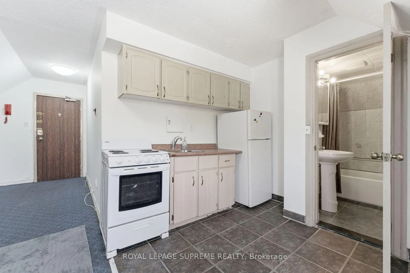 Photo 7 of 20 Maynard Avenue, Toronto, South Parkdale — HOMEH