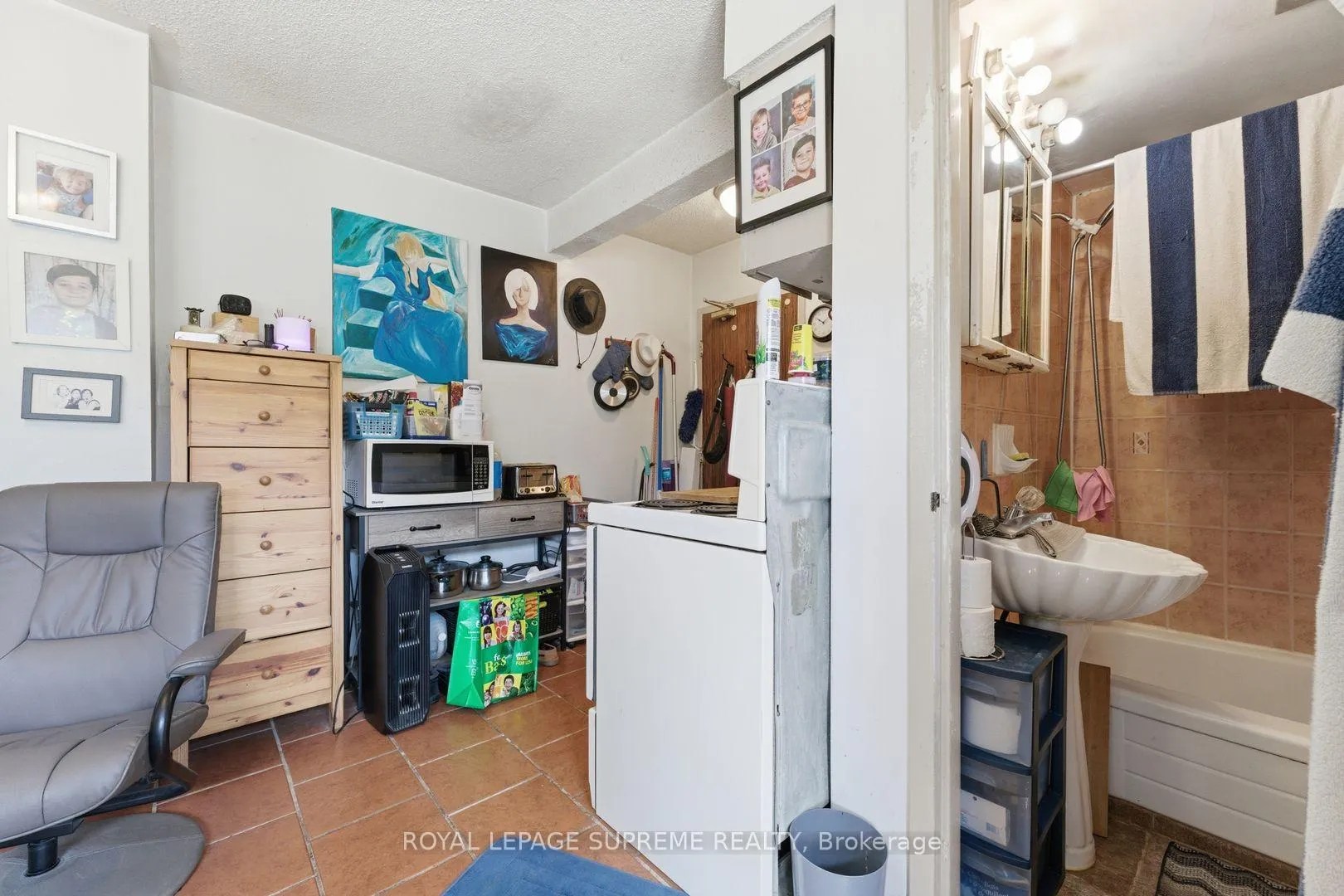 Photo 18 of 20 Maynard Avenue, Toronto, South Parkdale — HOMEH
